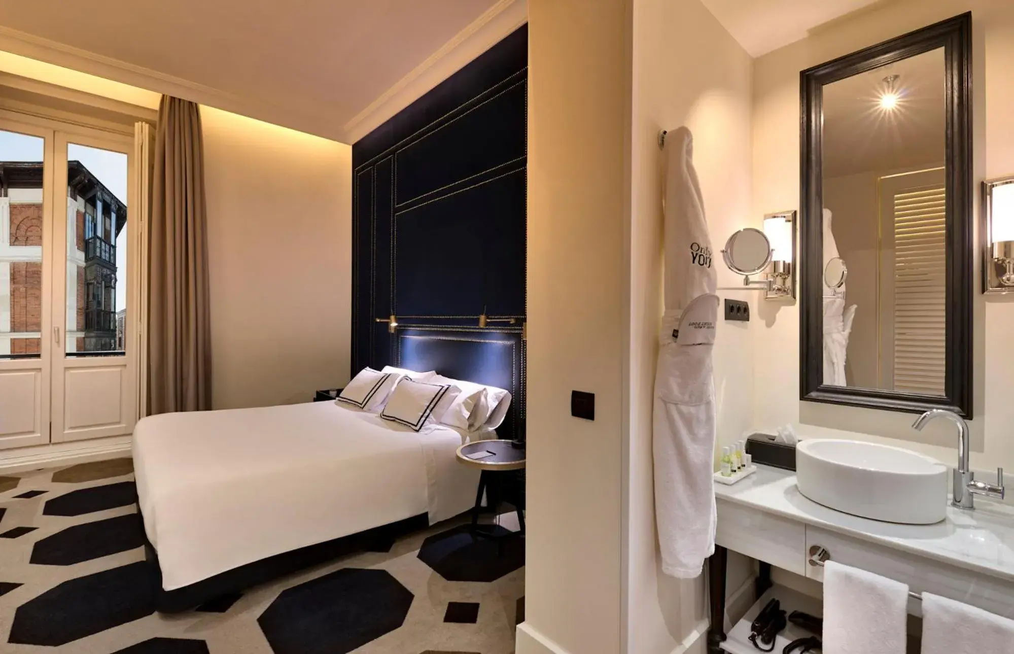 Photo of the whole room, Bathroom in Only YOU Boutique Hotel Madrid