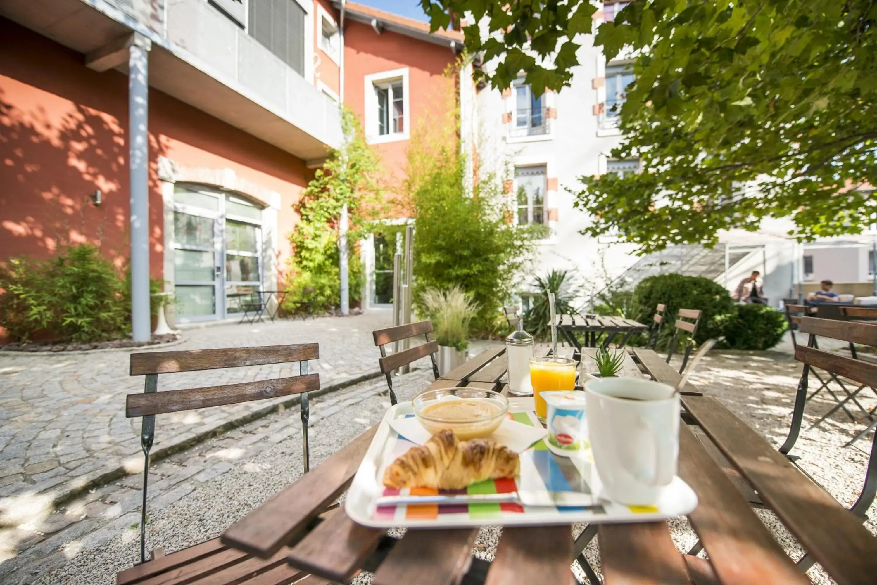 Patio in Hôtel des Capucins