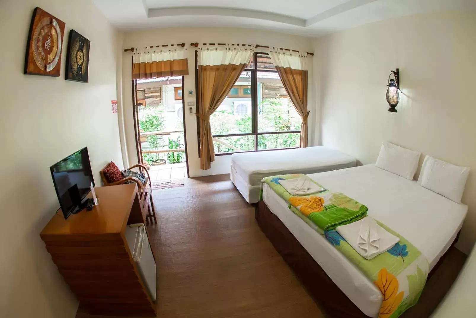 Photo of the whole room in Salakphet Resort