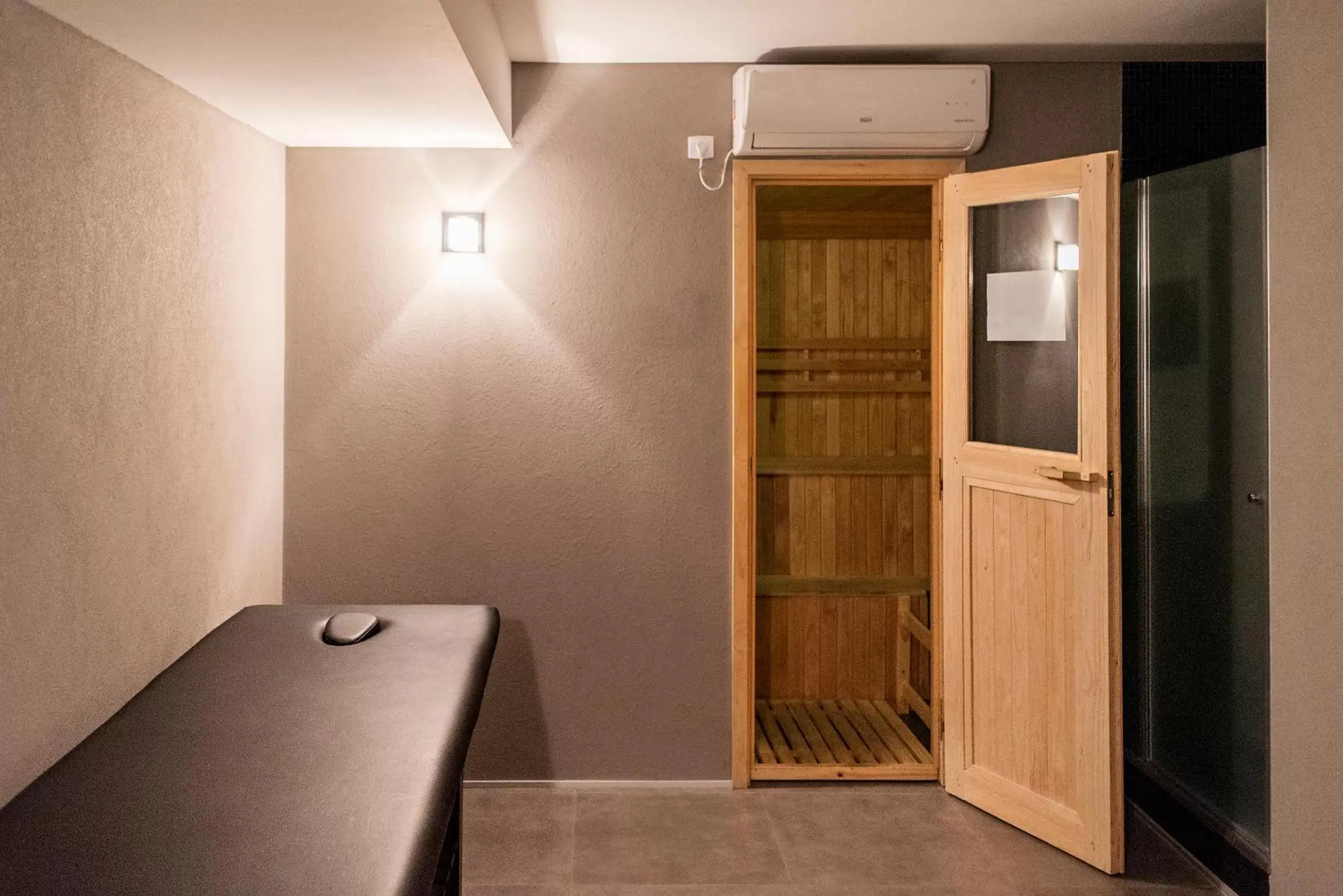 Sauna in Top Rentals Downtown