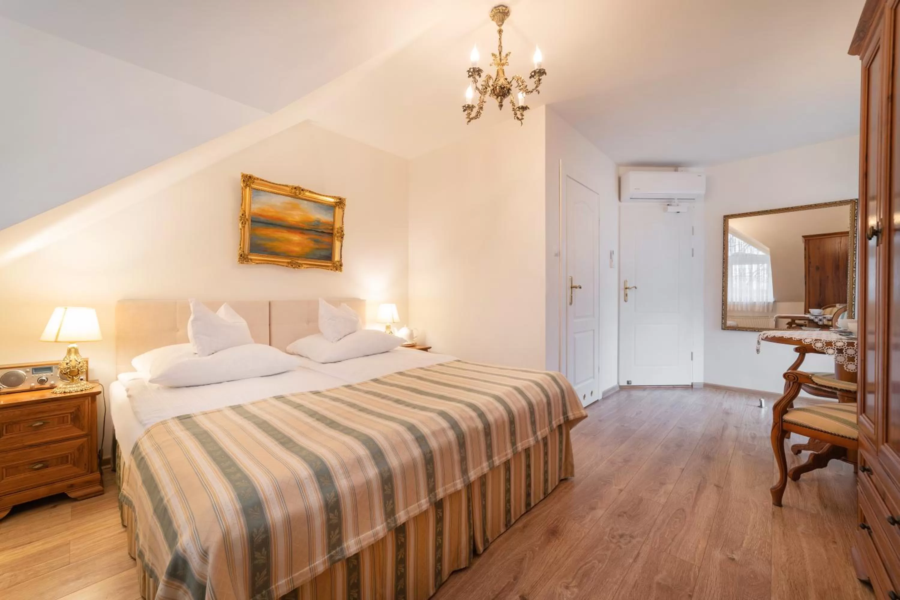 Bed in Pensjonat & Restauracja Admirał