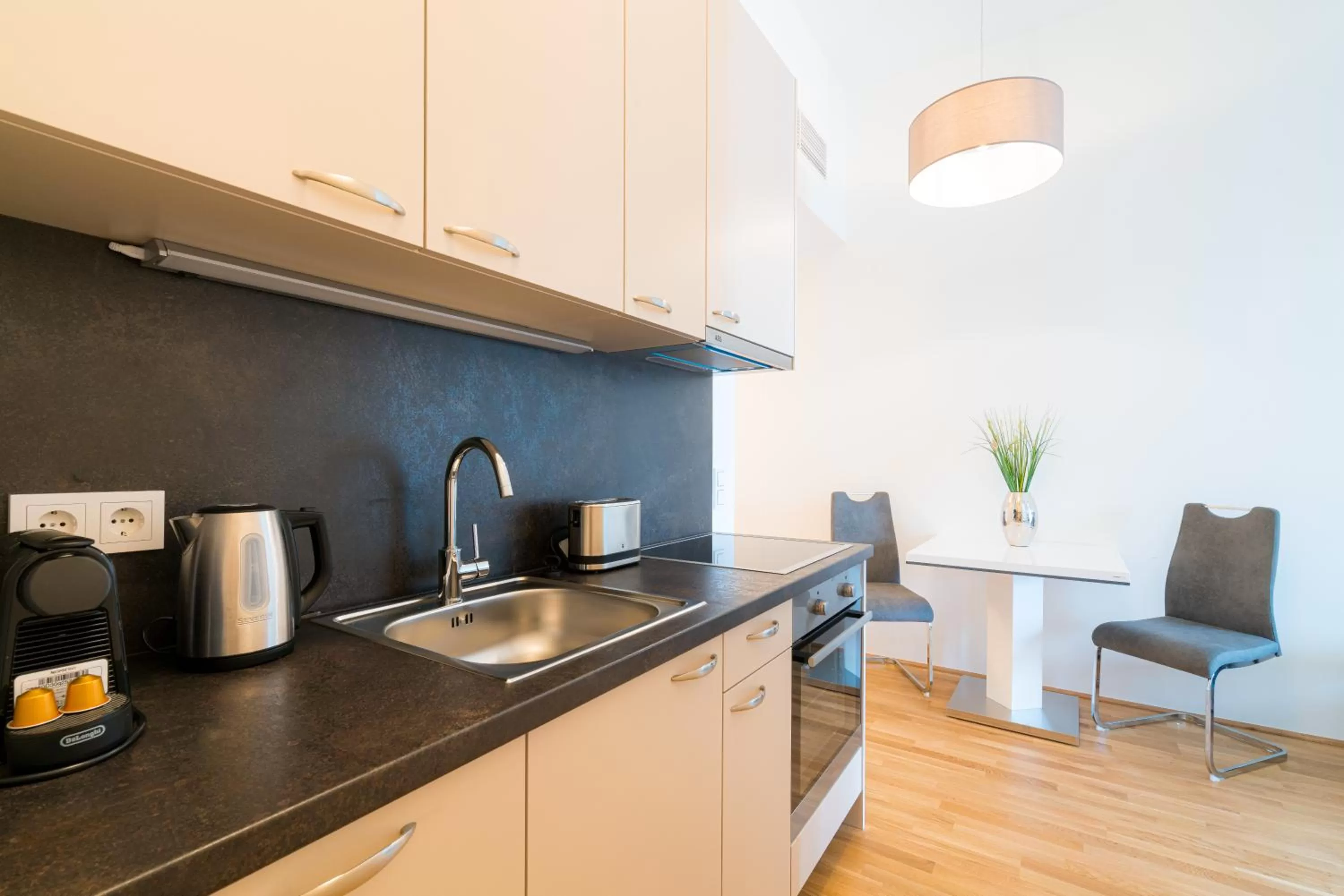 Vienna Residence, Marina Tower - Danube