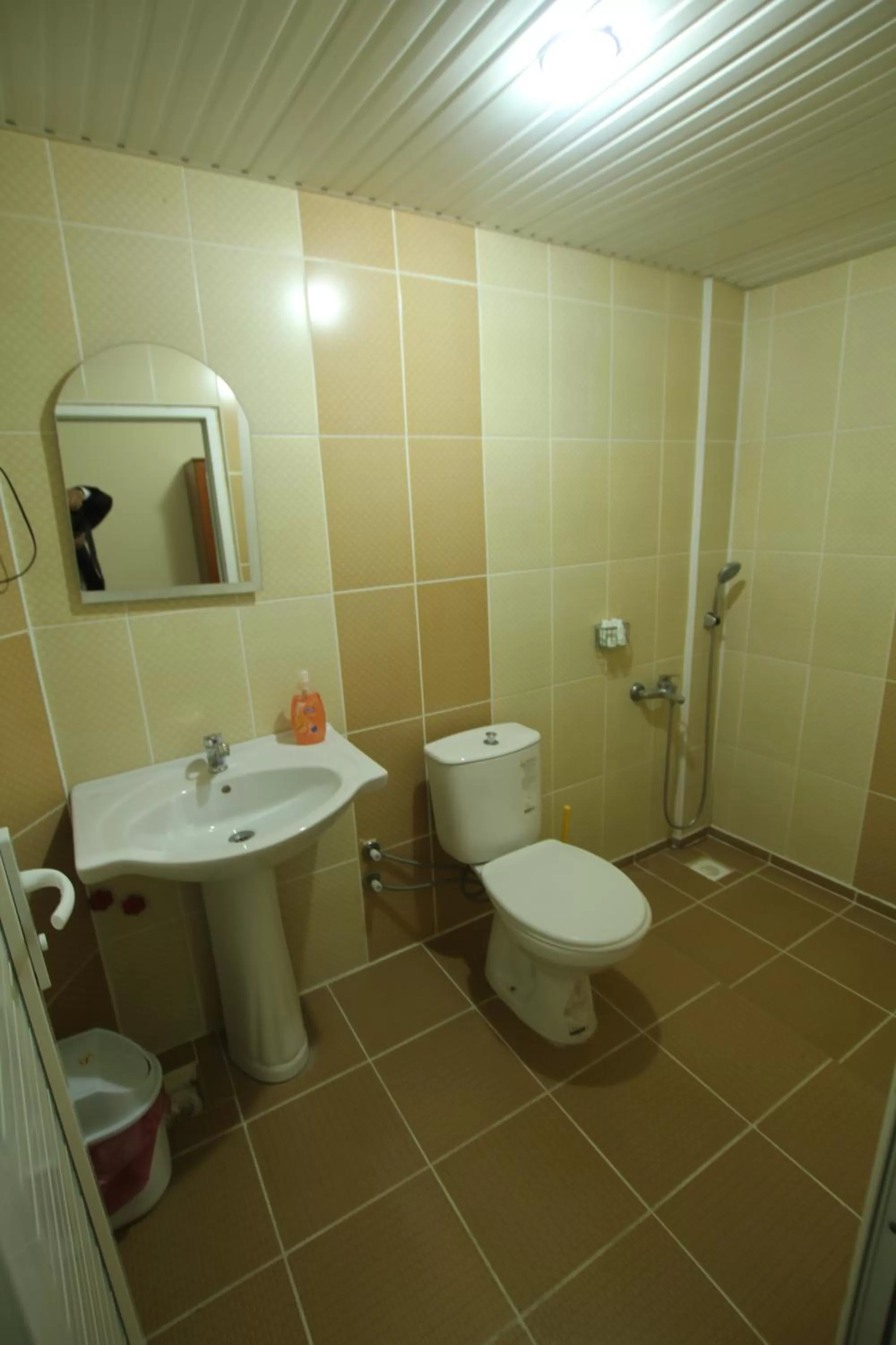 Bathroom in Köprücü Hotel