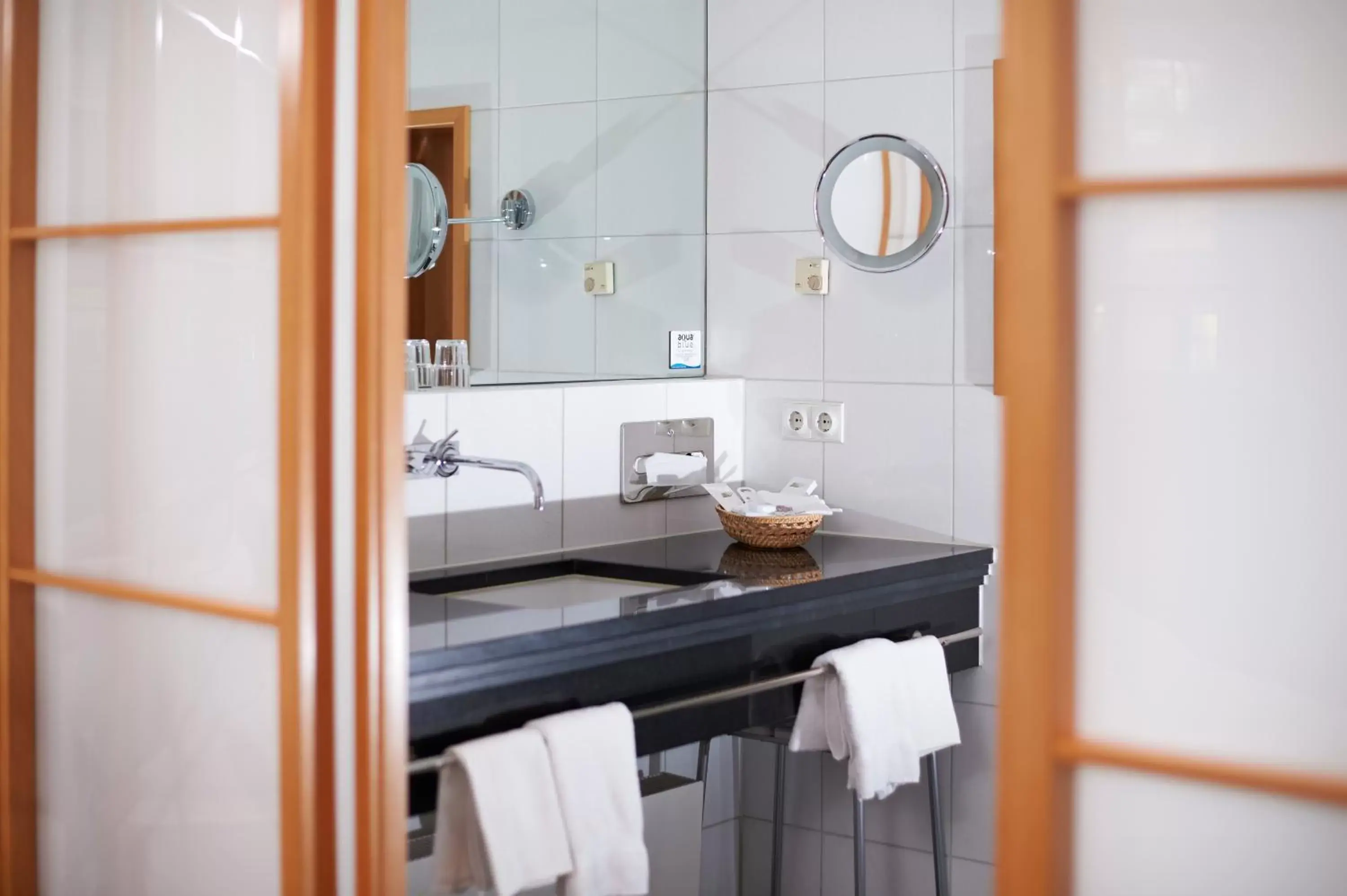 Photo of the whole room, Bathroom in Romantik Hotel Goldener Karpfen