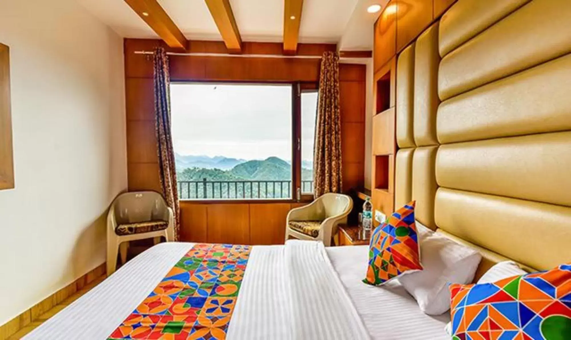 Bed in FabExpress Clock View 500M From The Mall Road Bed in FabExpress Clock View 500M From The Mall Road