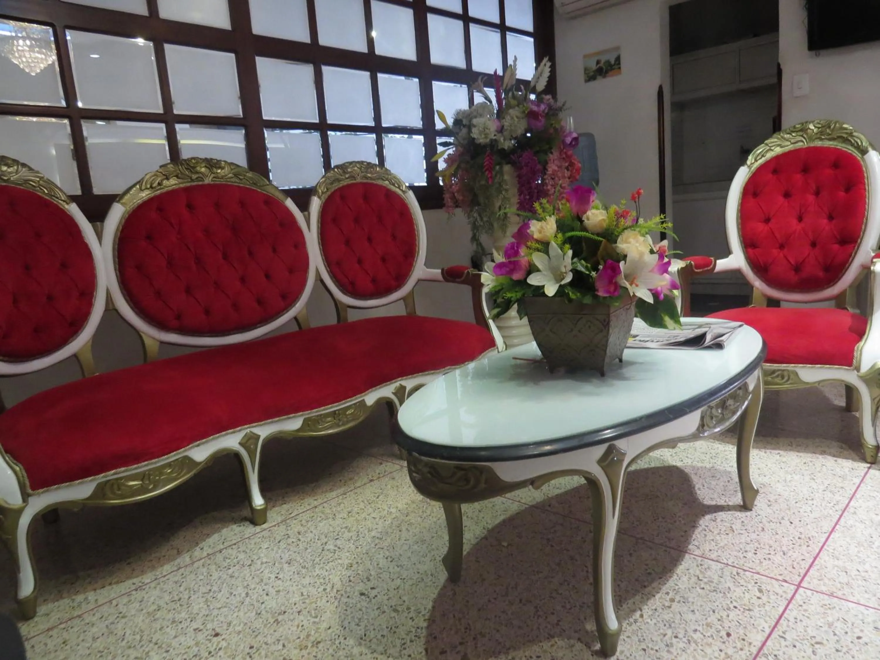 Lobby or reception in Hotel León Dorado