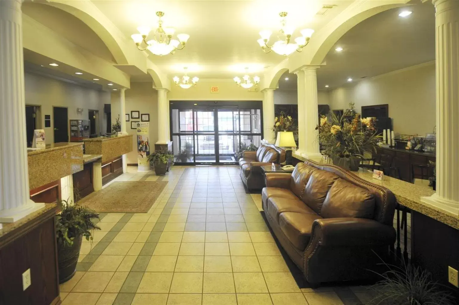 Lobby/Reception in Best Western Plus Shamrock Inn & Suites