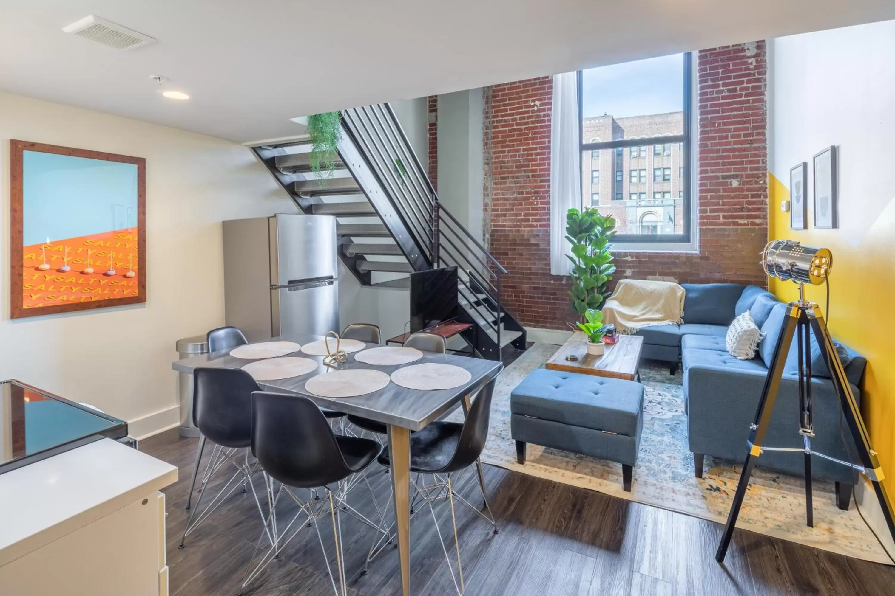 Three-Bedroom Apartment in Sosuite at West Lofts - West Philadelphia