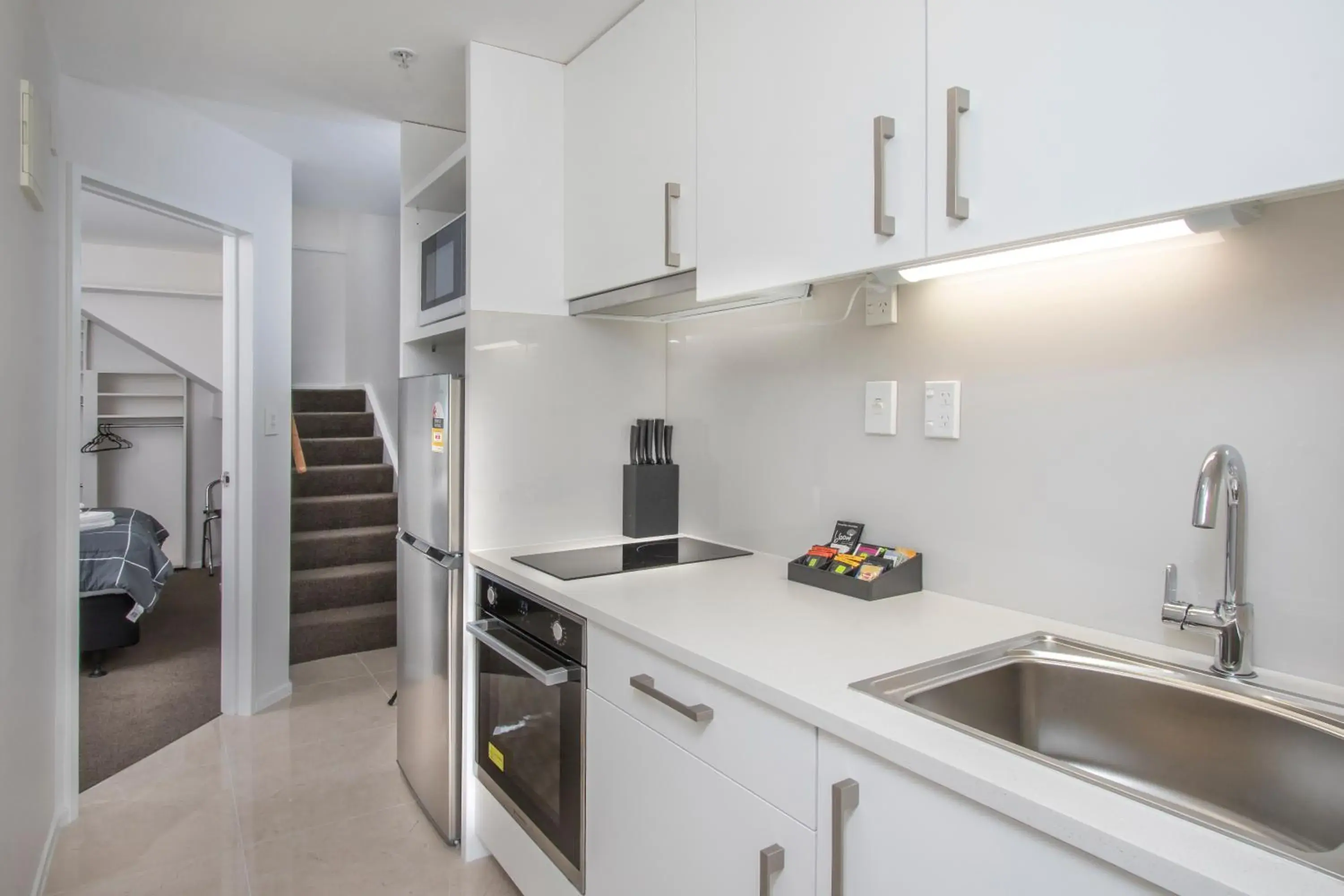 Deluxe One-Bedroom Apartment in Crown on Cintra Lane