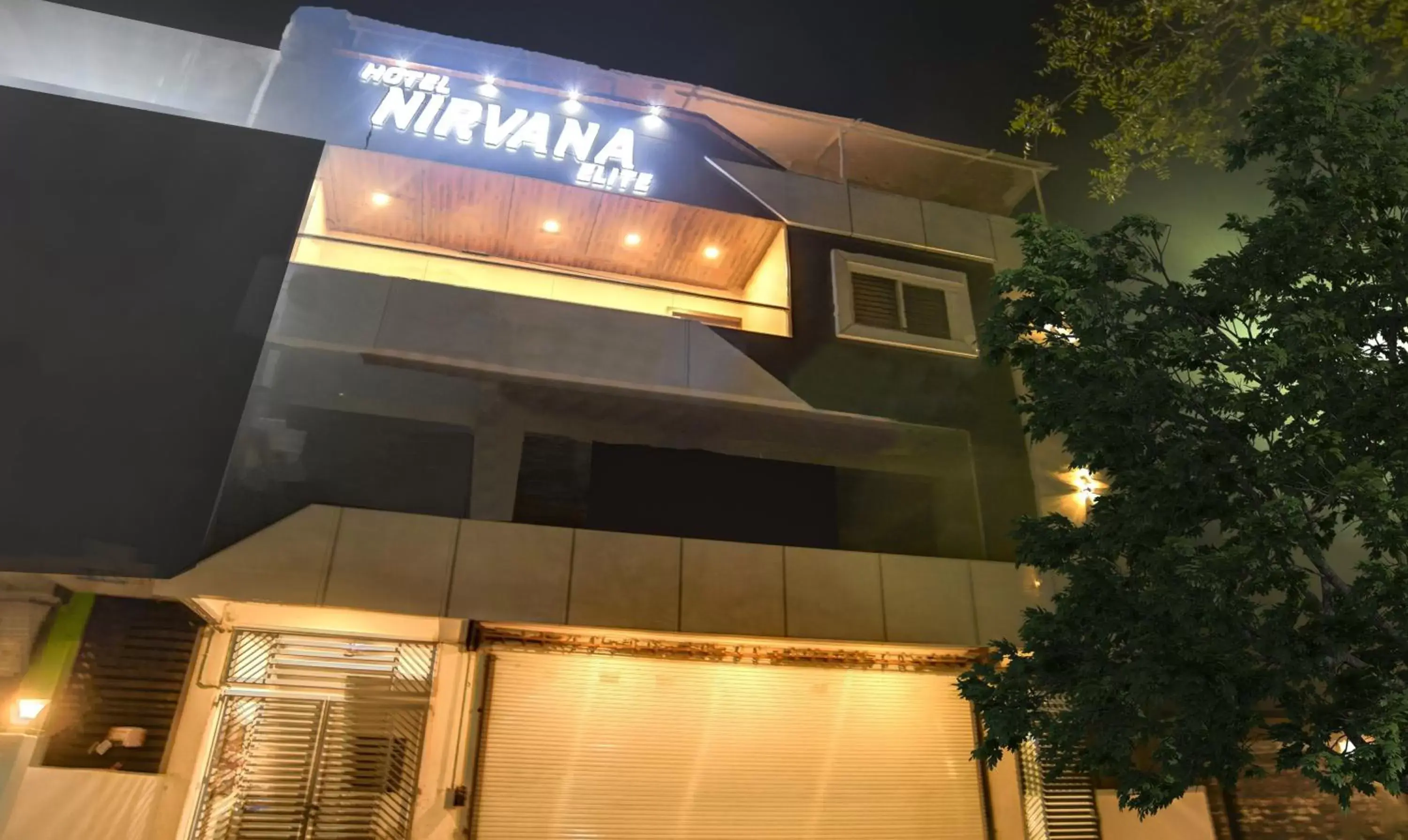 Property building in Treebo Nirvana Elite Property building in Treebo Nirvana Elite