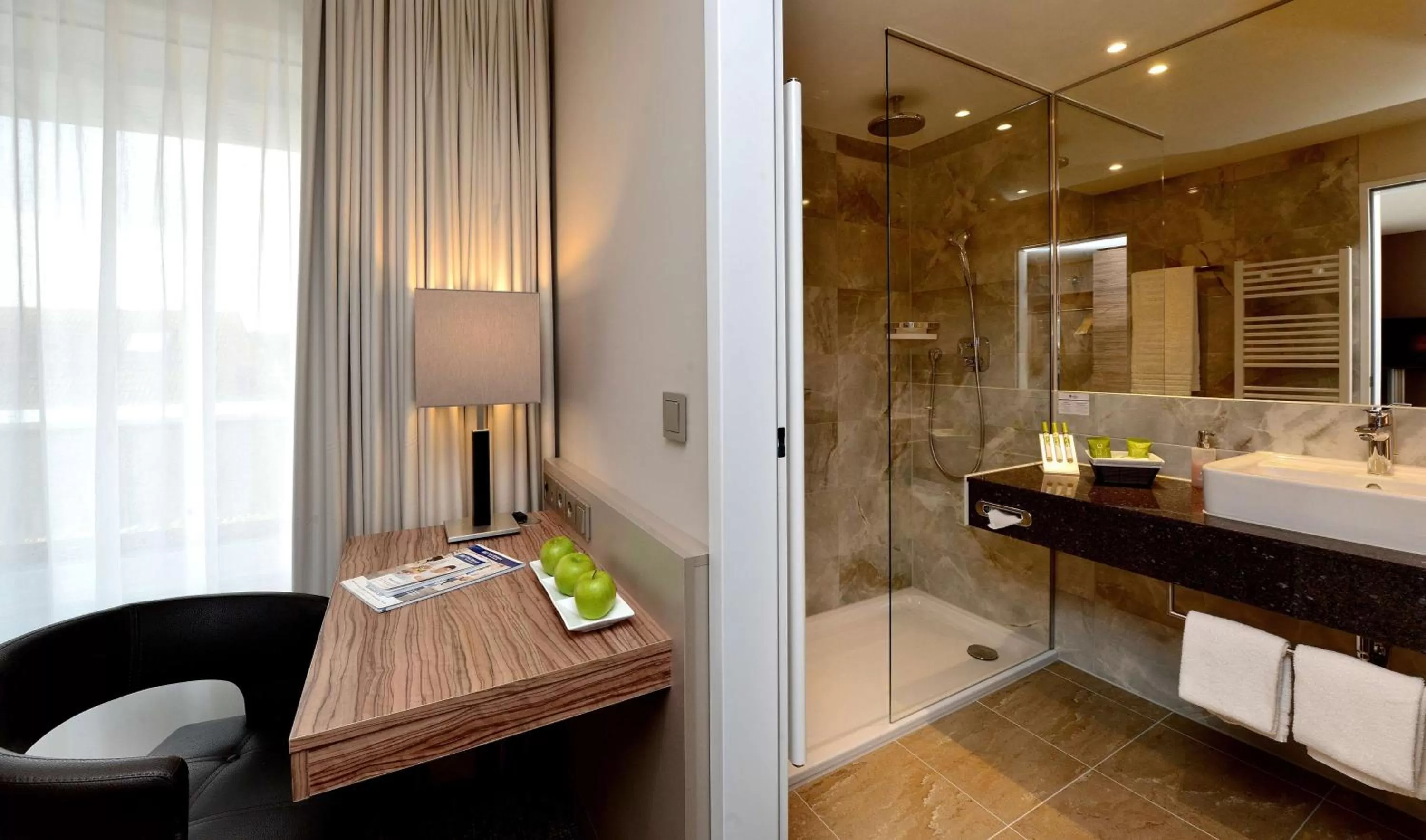 Superior Double Room in Best Western Plus Delta Park Hotel