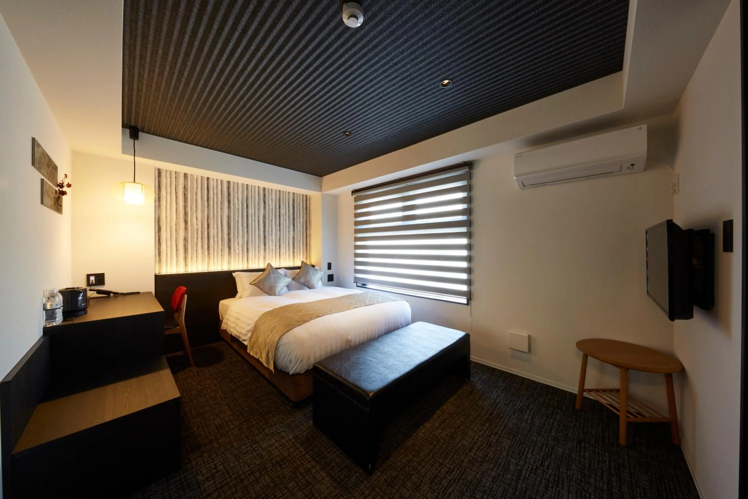 Bedroom, Bed in Rinn Kamiebisu