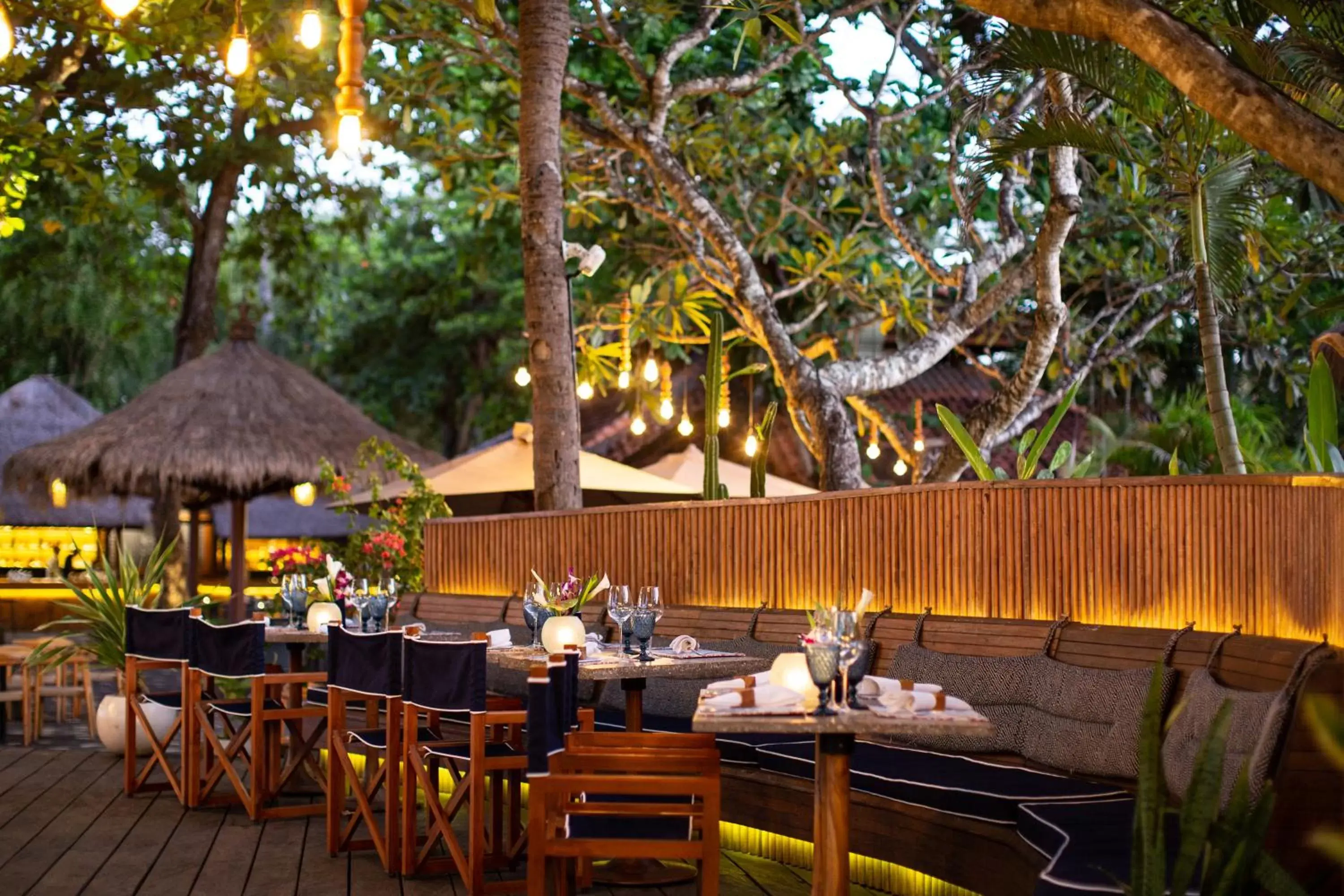 Restaurant/Places to Eat in Melia Bali