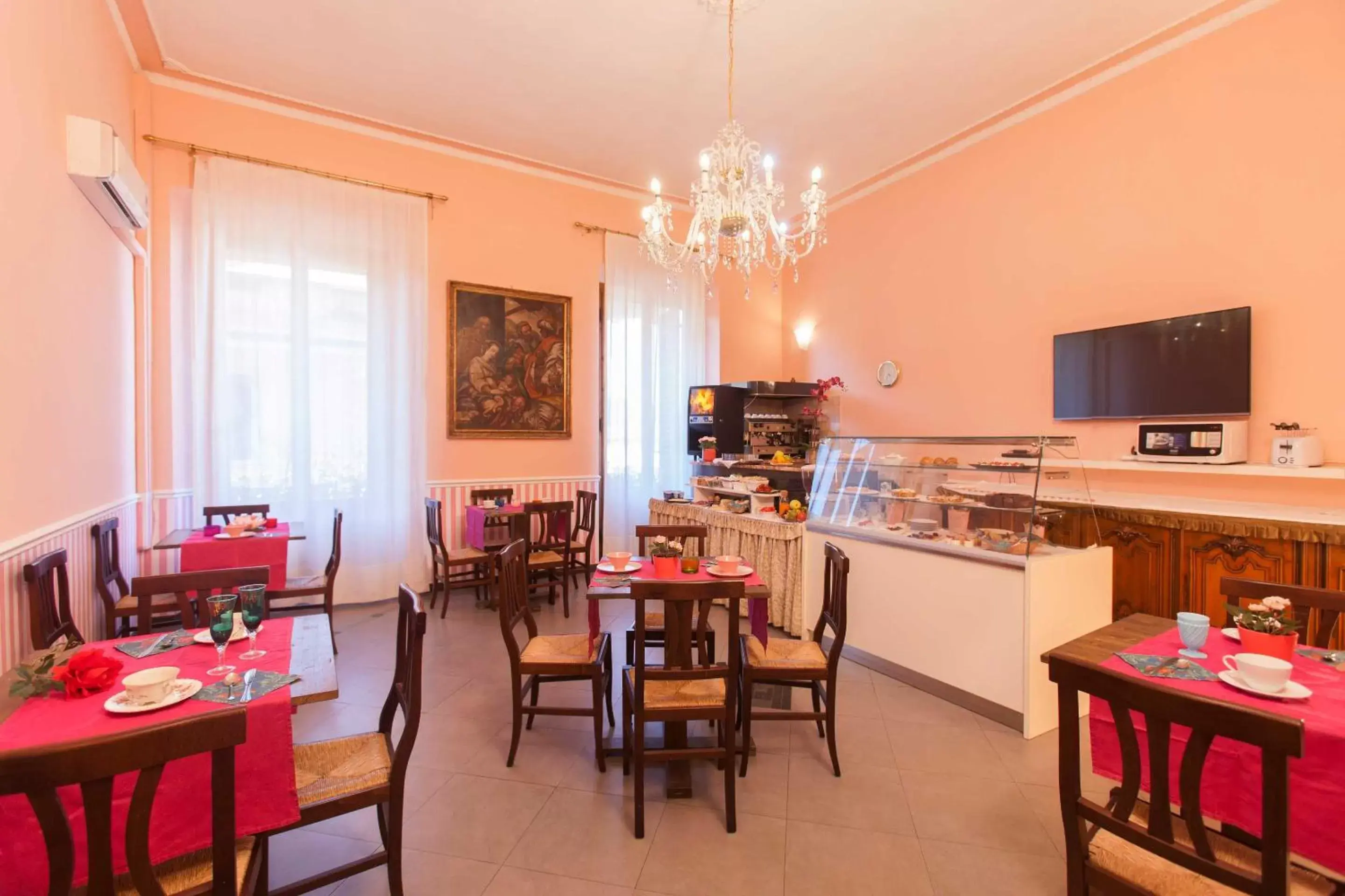 Property building, Restaurant/Places to Eat in Hotel Jolì