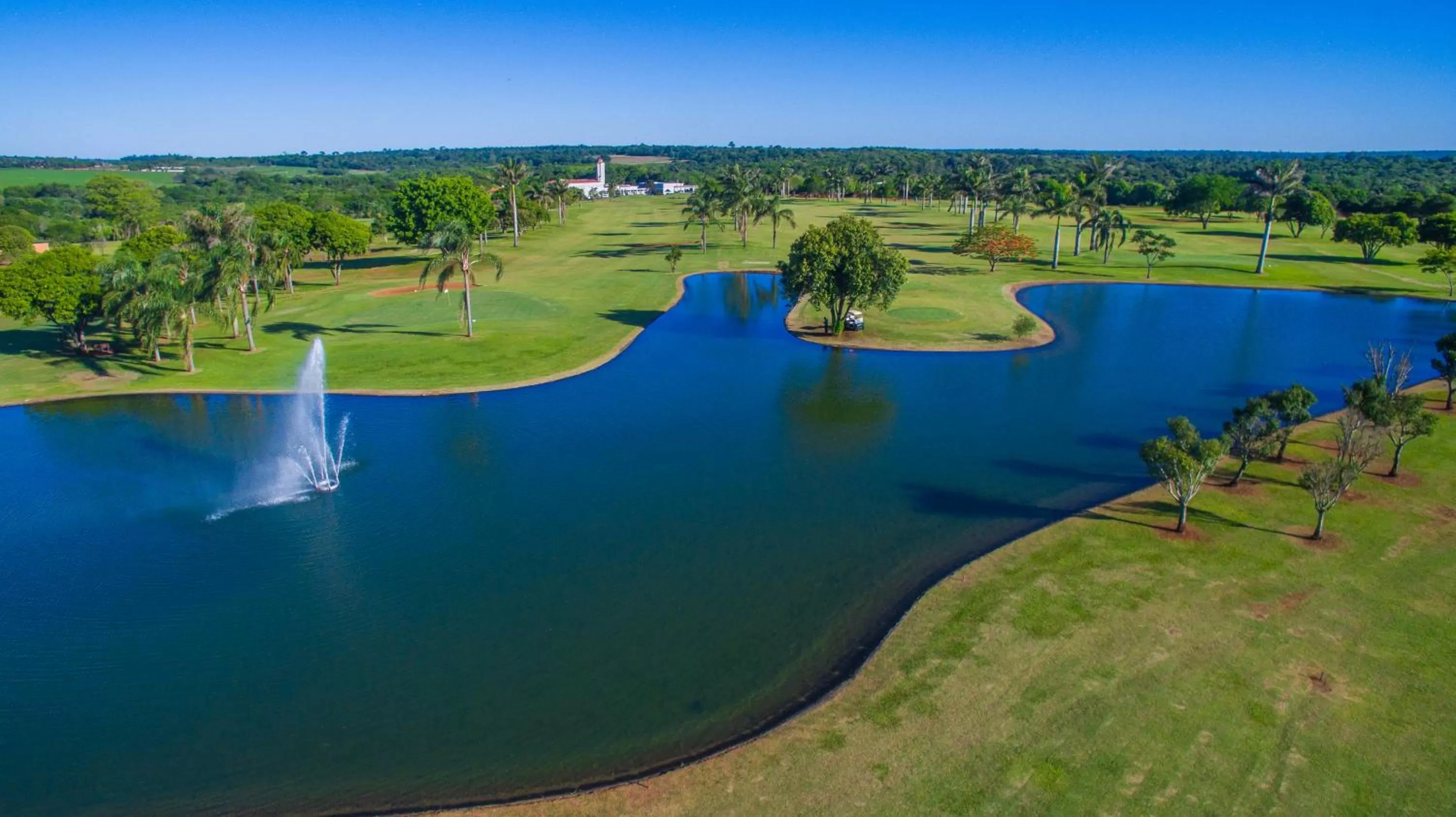 Golfcourse, Swimming Pool in Wish Foz do Iguaçu