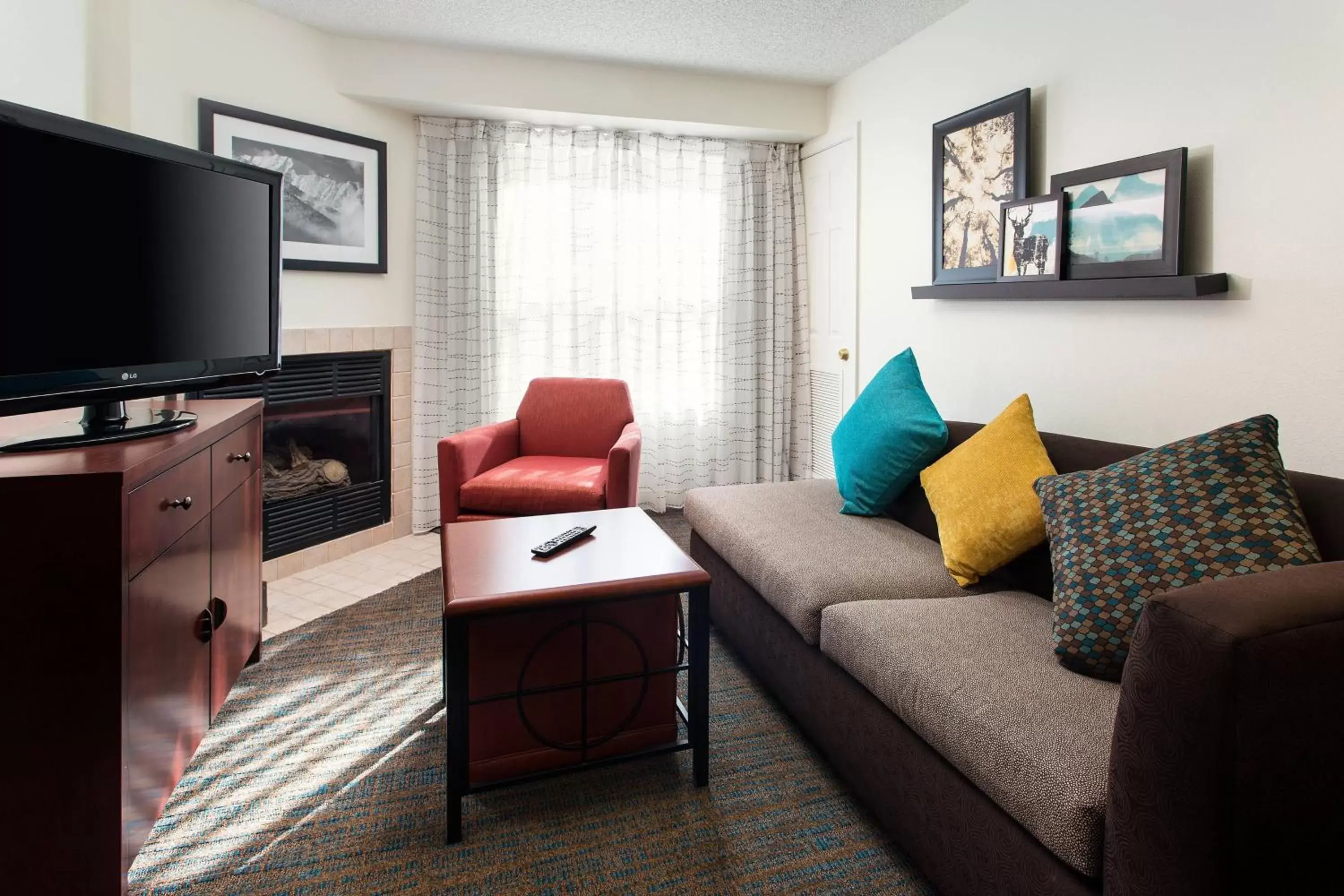 Living room, Seating Area in Residence Inn Salt Lake City Cottonwood