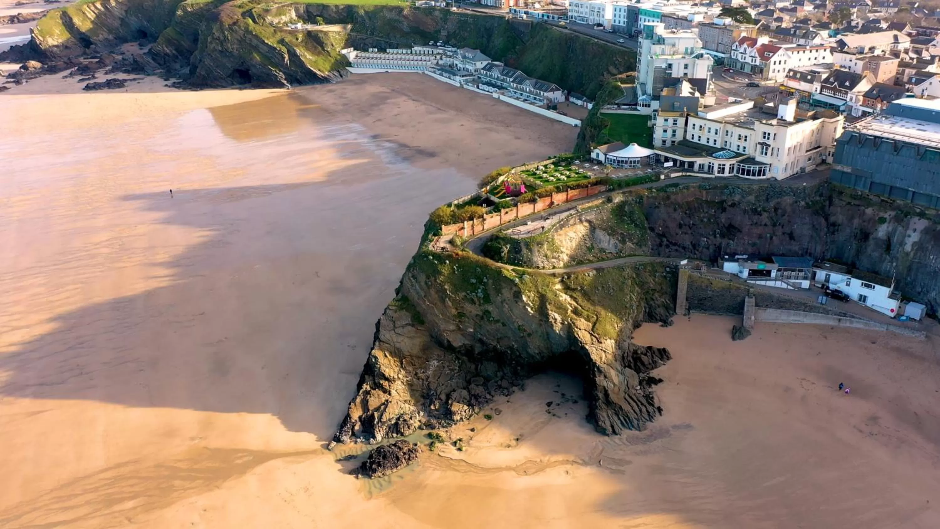 Property building in Great Western