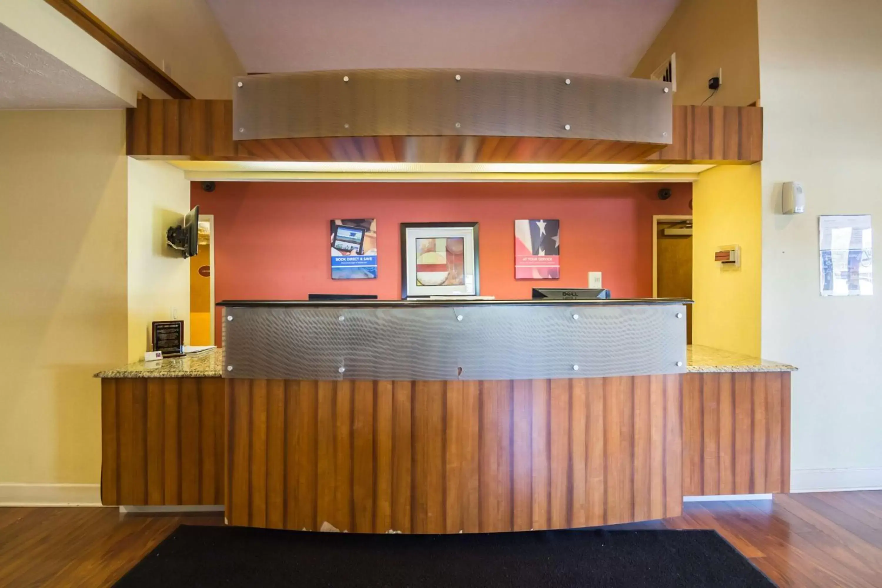 Lobby or reception, Lobby/Reception in Motel 6-Indianapolis, IN - Airport