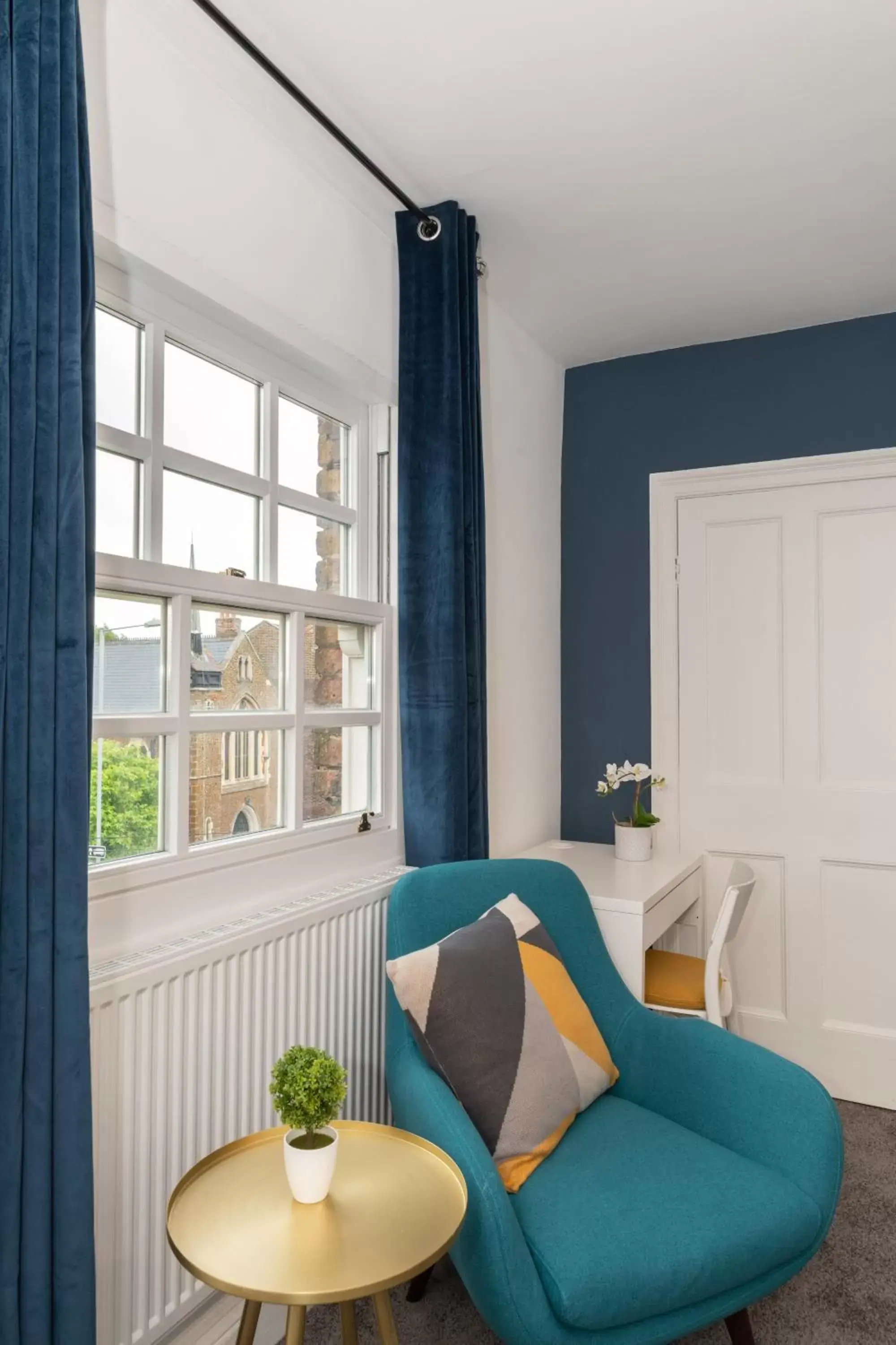 Bedroom, Seating Area in BrickSage Rooms, King's Lynn South Gate