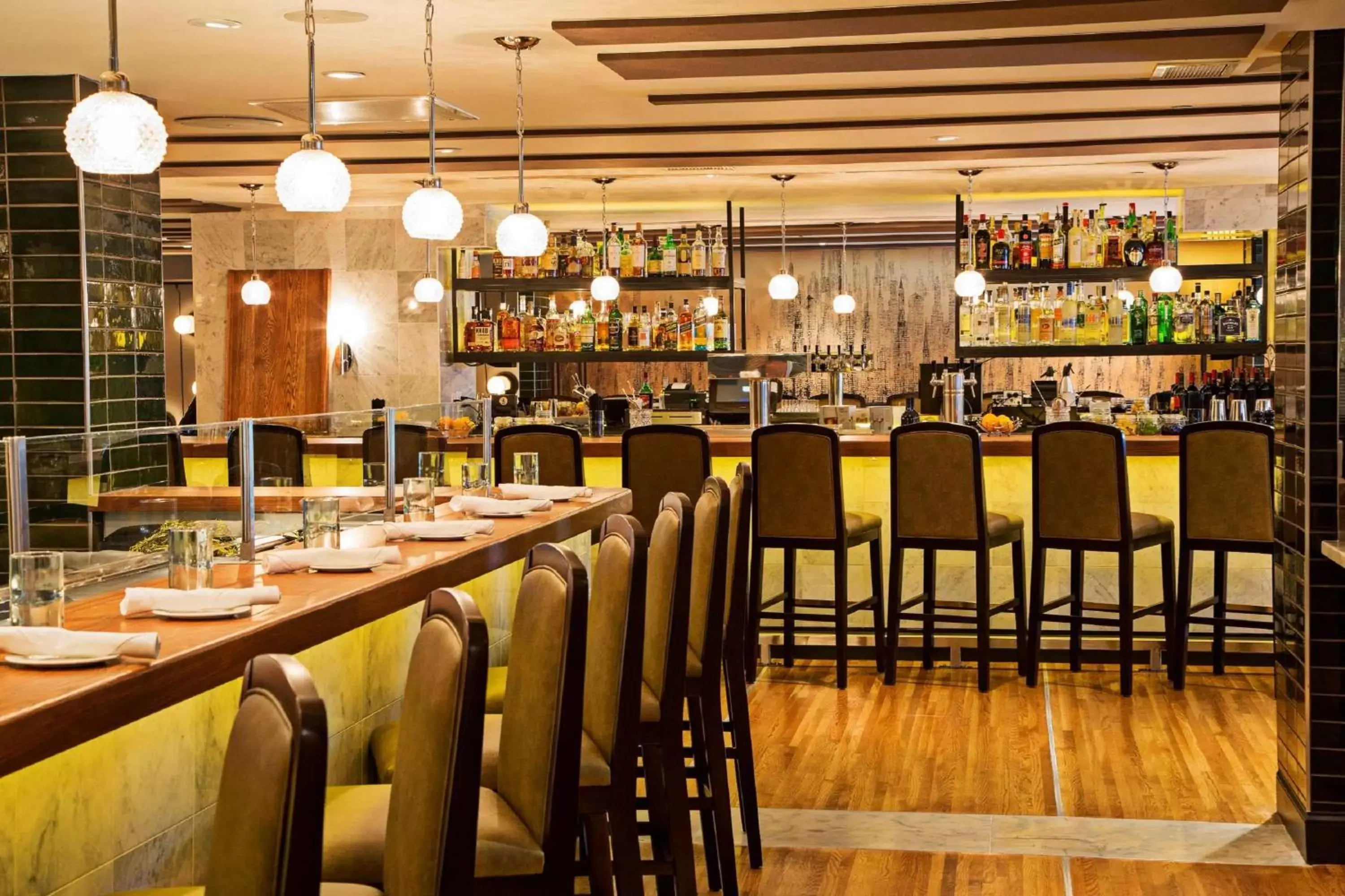Restaurant/Places to Eat in The Royal Sonesta Washington DC Dupont Circle