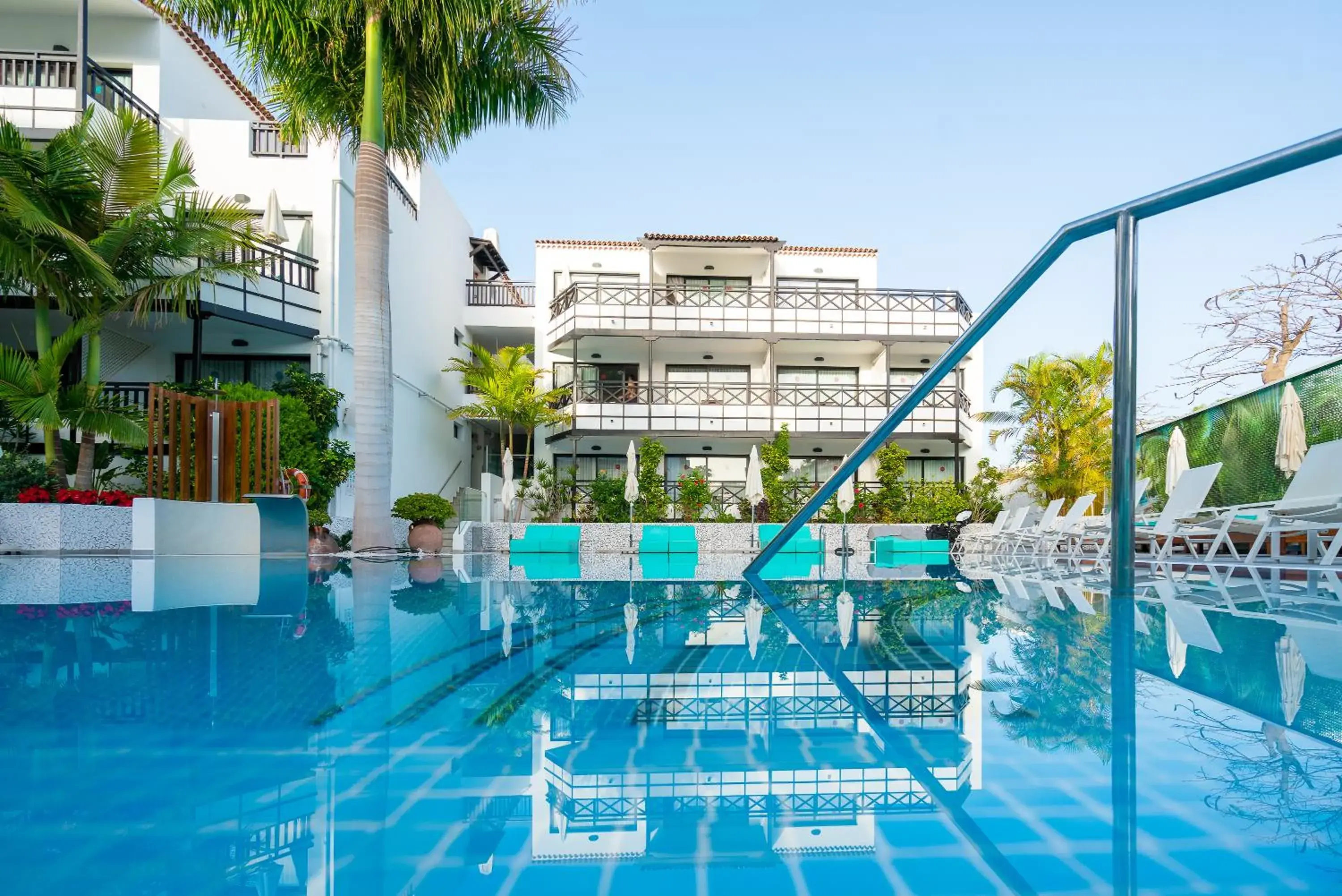 Swimming Pool in Vanilla Garden Boutique Hotel - Adults Only