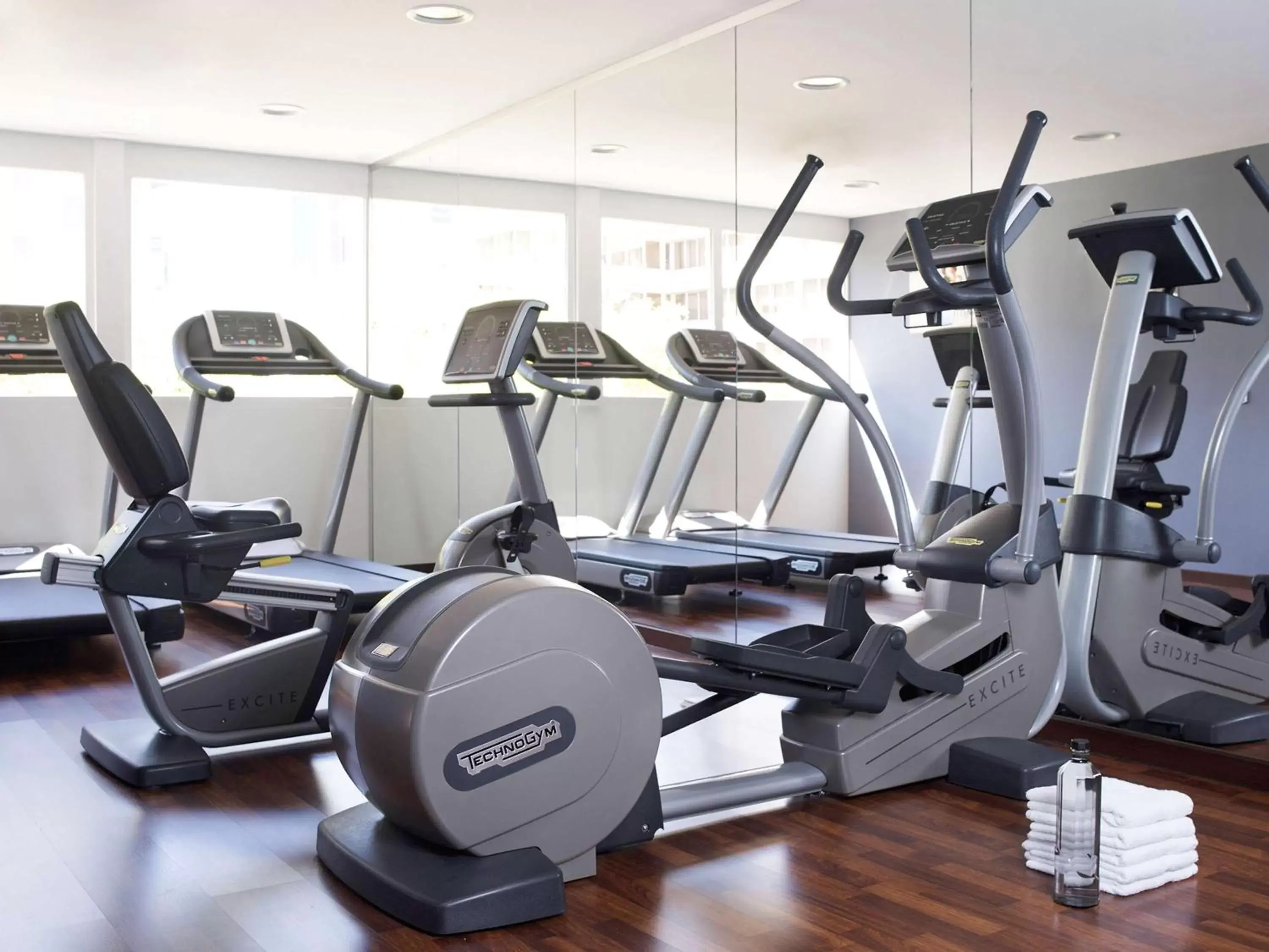Fitness centre/facilities, Fitness Center/Facilities in Pullman Madrid Airport & Feria