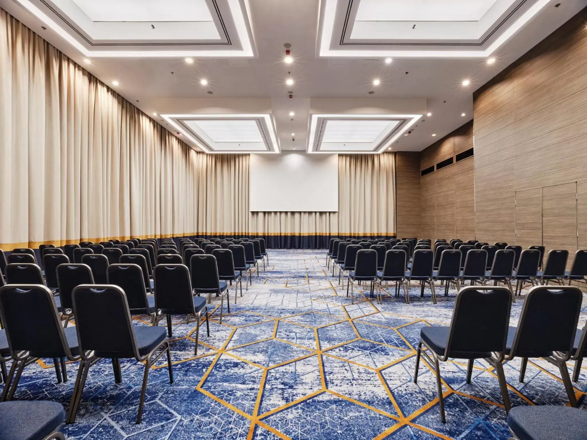 Meeting/conference room in InterContinental Warszawa, an IHG Hotel