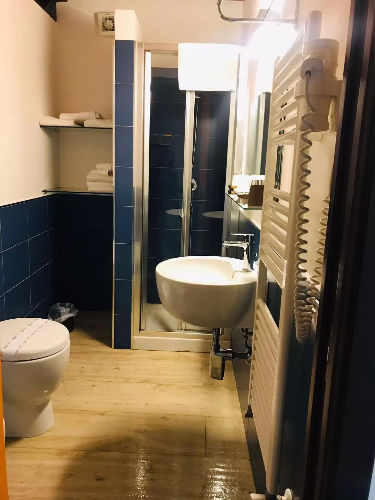 Bathroom in Locanda Al Moro Hotel
