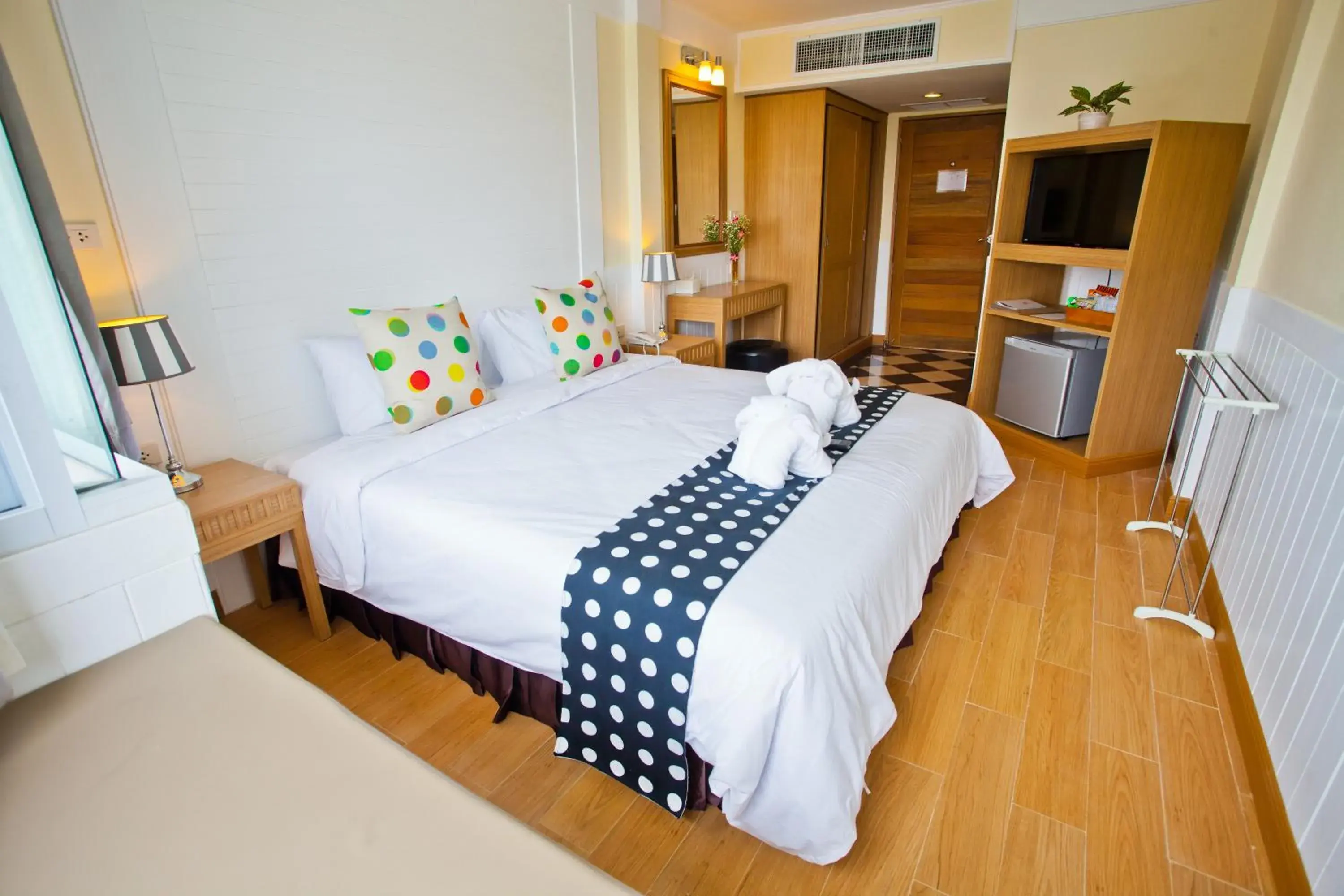 Photo of the whole room in Paradise Hotel Udonthani Photo of the whole room in Paradise Hotel Udonthani