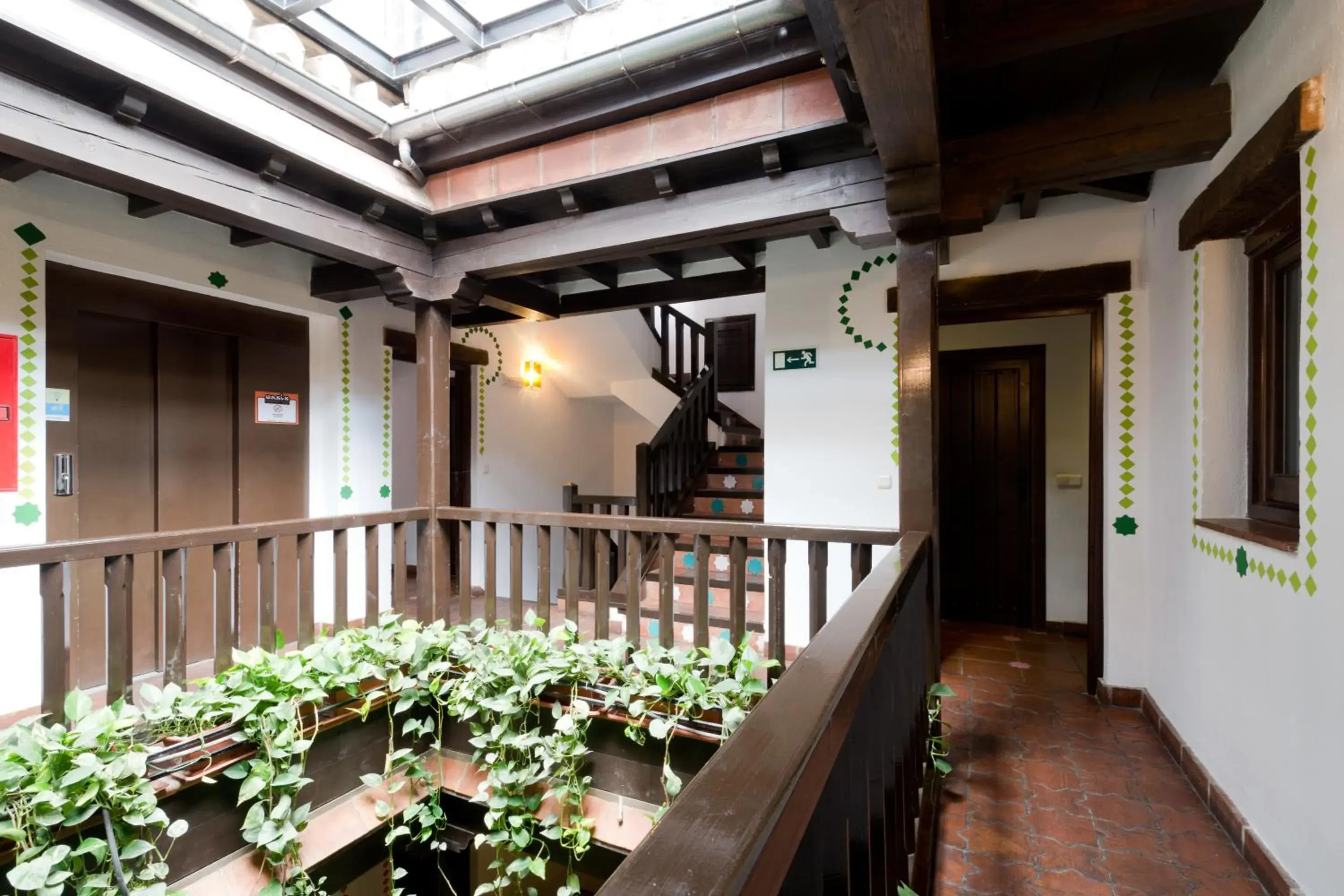Photo of the whole room, Balcony/Terrace in Oasis Backpackers' Hostel Granada