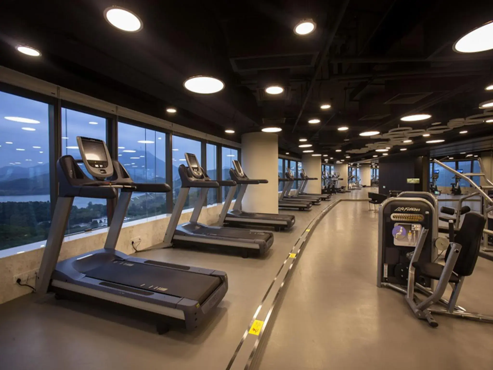 Fitness centre/facilities, Fitness Center/Facilities in Shenzhen O Hotel