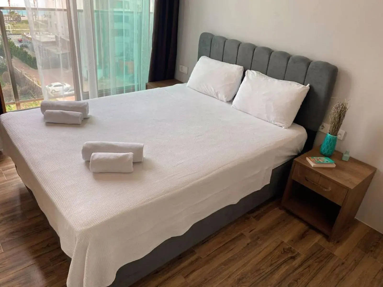 Bed in Zeynel Hotel