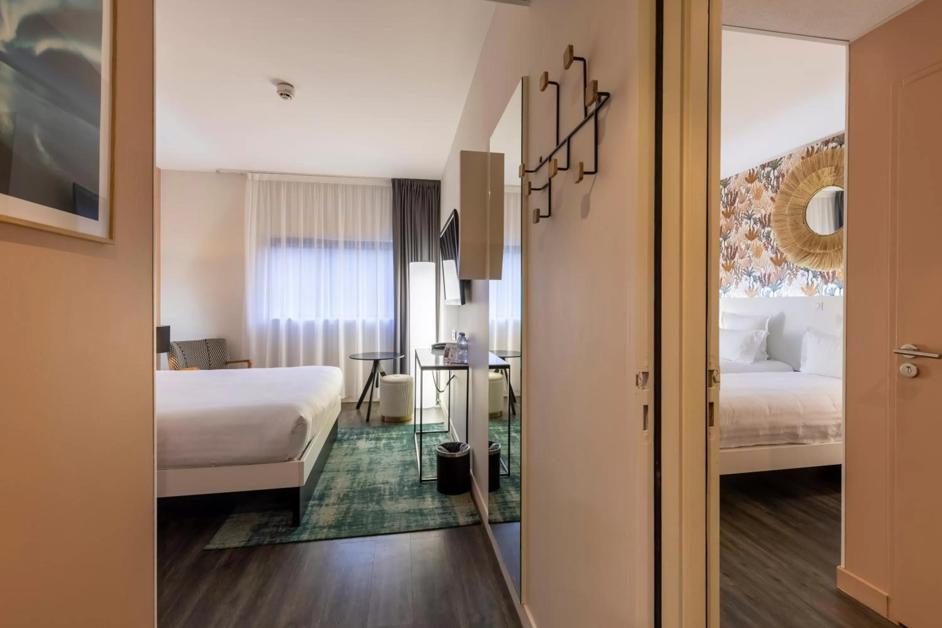 Family, Bed in PADJA Hôtel & Spa Vannes