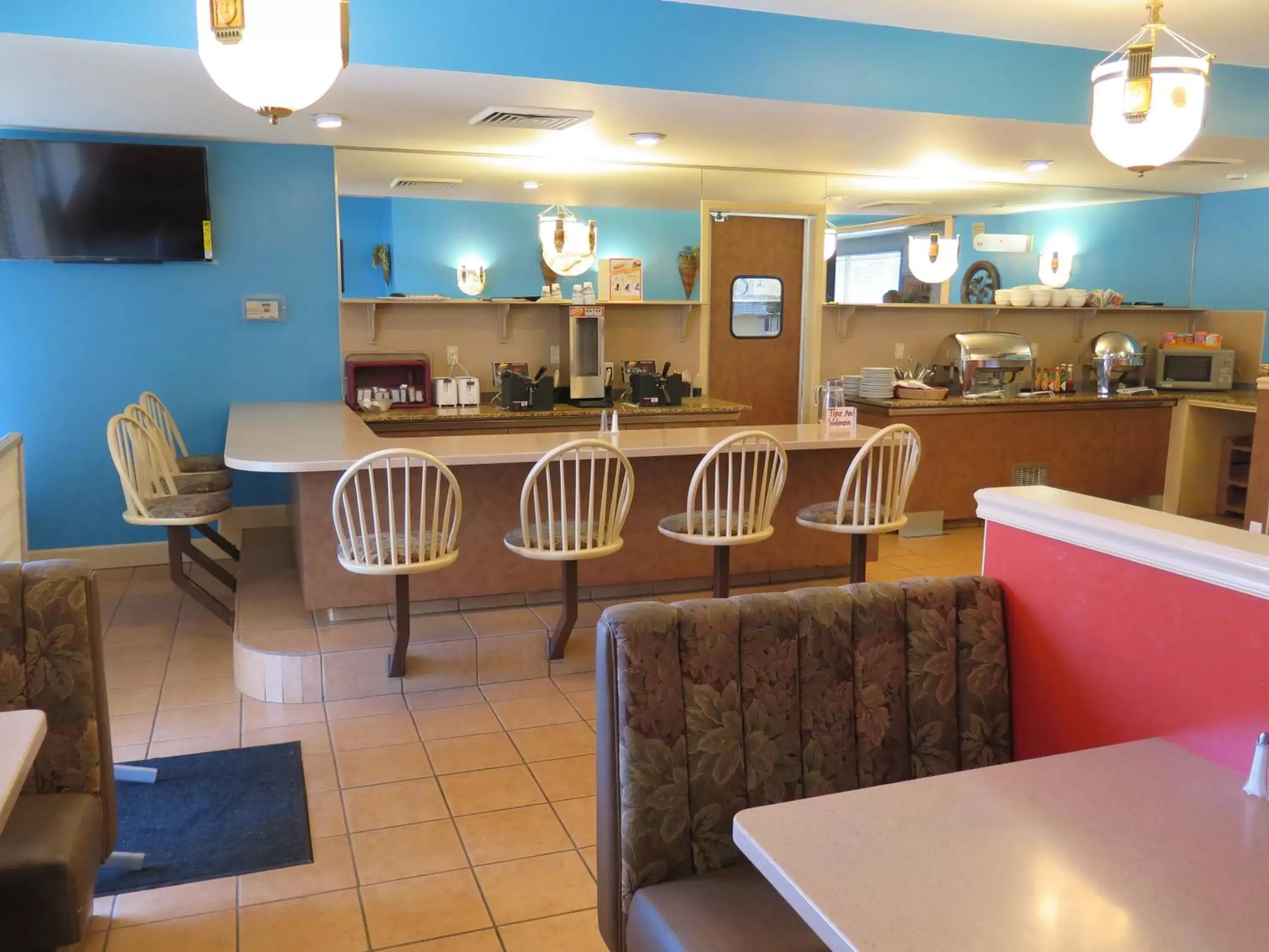 Restaurant/Places to Eat in Bonanza Inn and Suites