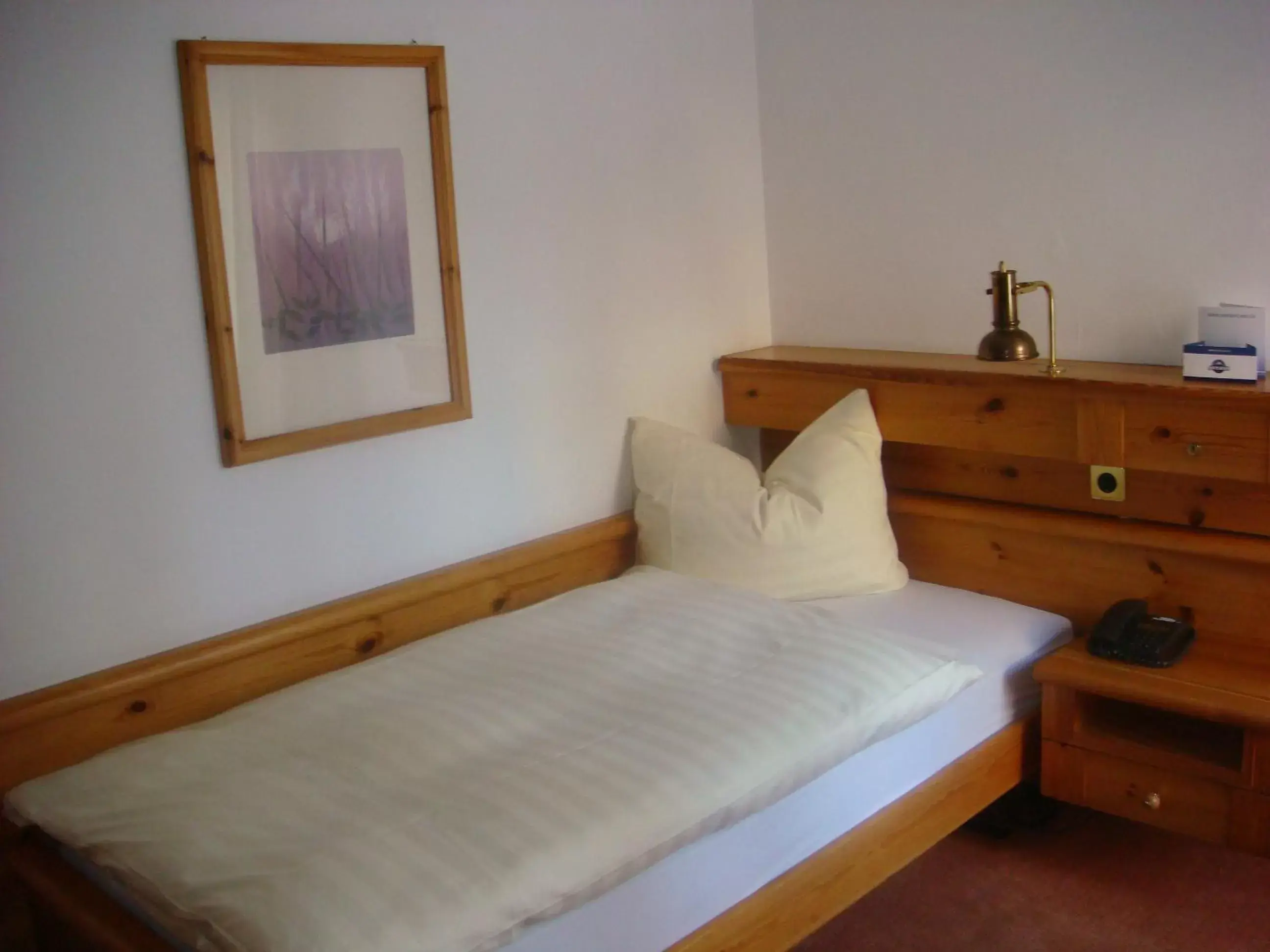 Photo of the whole room, Bed in Arena Guesthouse