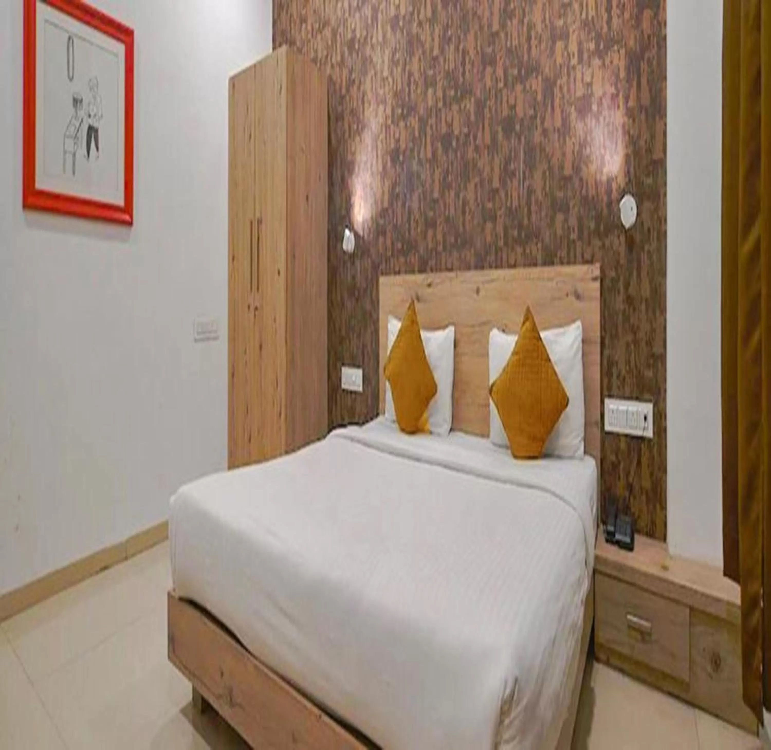 Bed in FabHotel Destiny 54