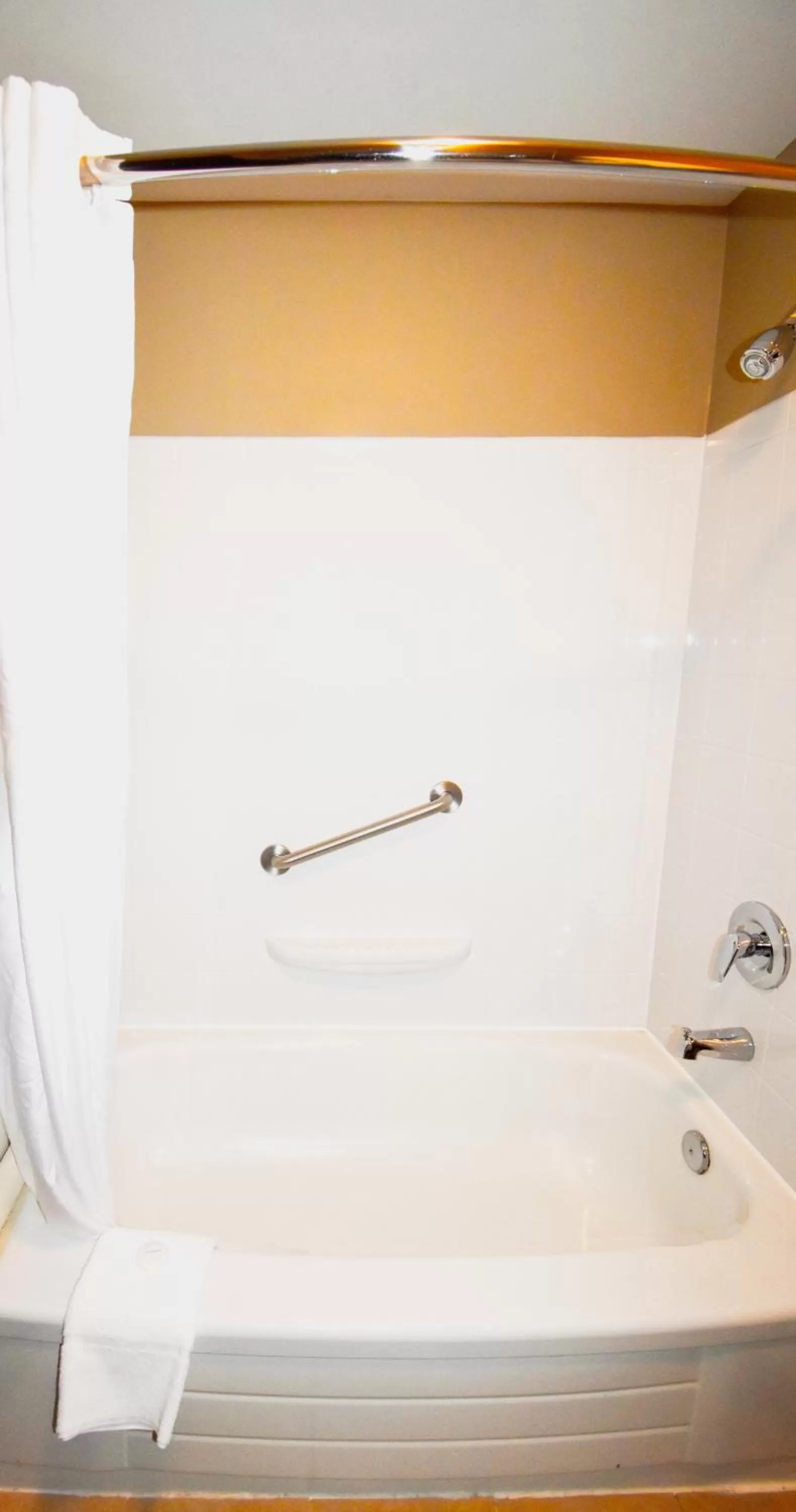 Bathroom in Canad Inns Destination Centre Portage la Prairie