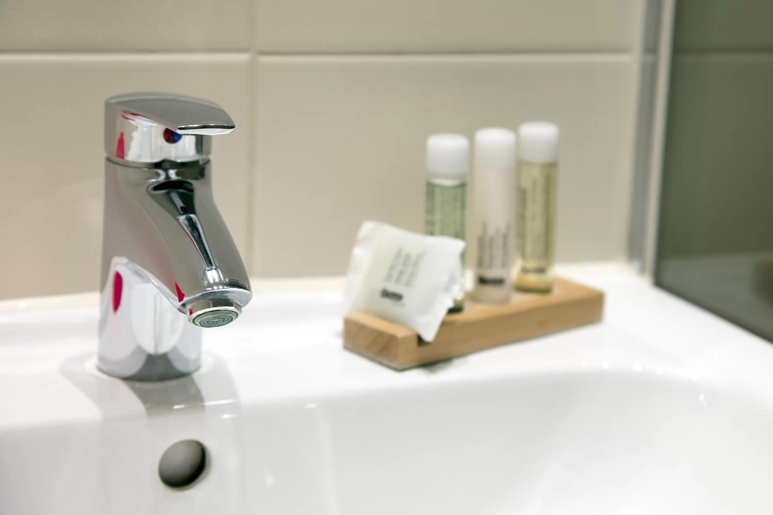 Bathroom in Hotel & Apartment Am Theaterplatz