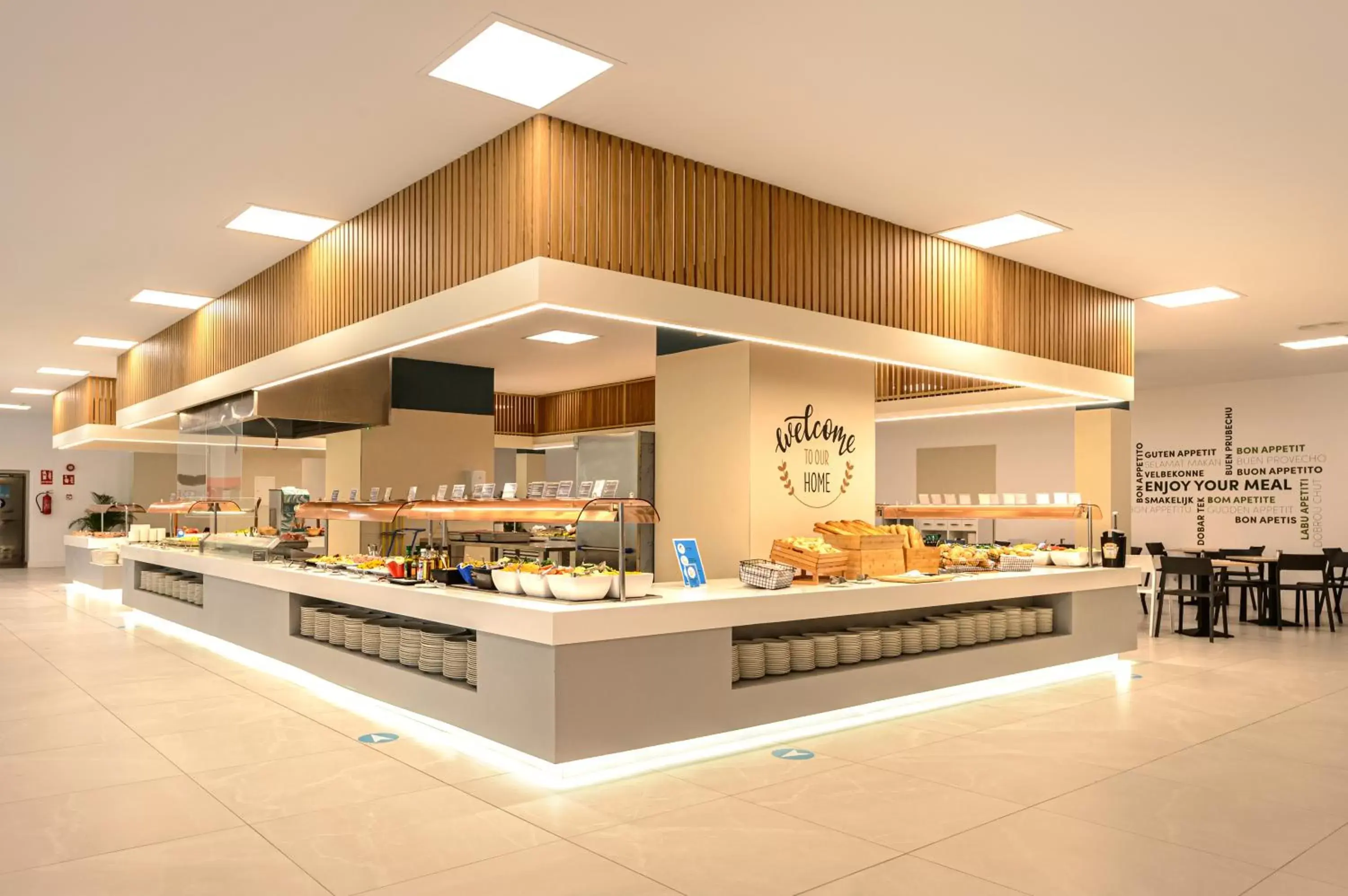 Restaurant/places to eat in Hotel Vibra Beverly Playa Restaurant/places to eat in Hotel Vibra Beverly Playa