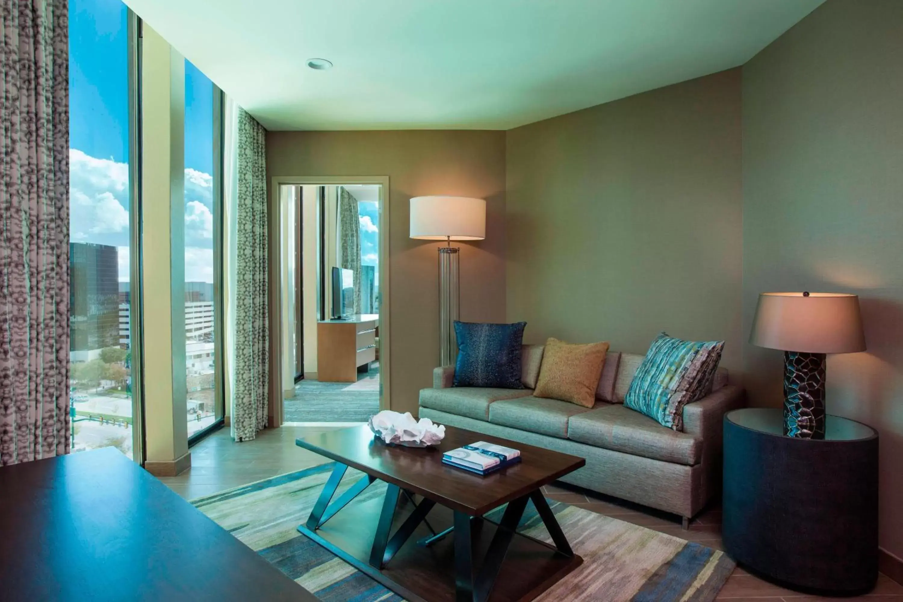 Photo of the whole room, Seating Area in The Westin Chattanooga