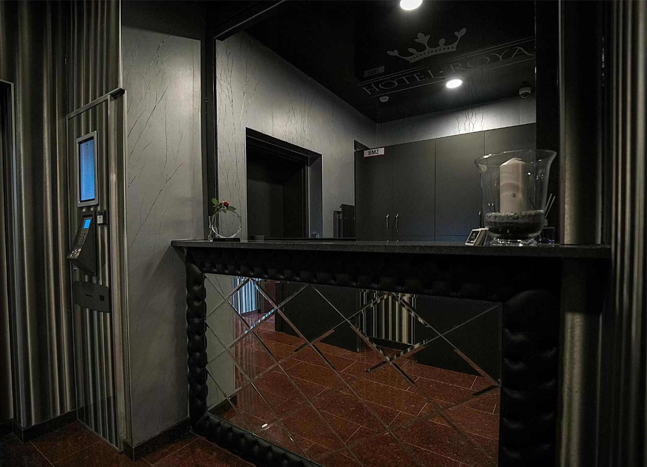 Lobby or reception in Hotel Royal