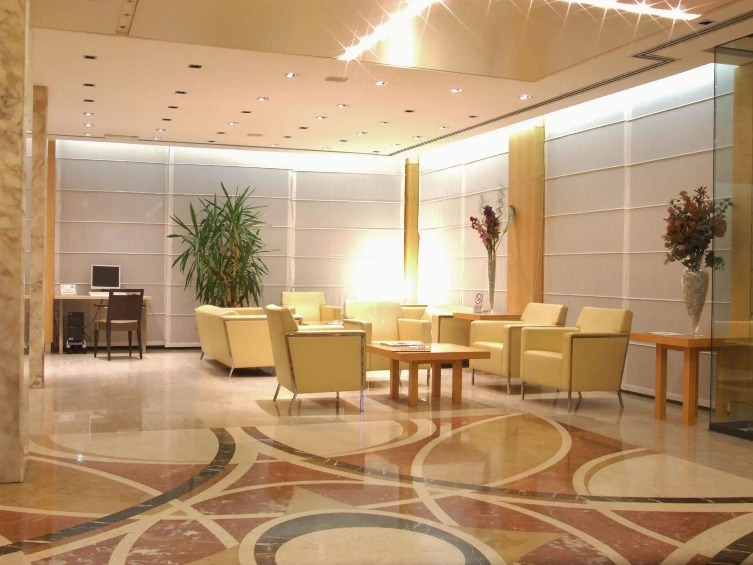 Lobby or reception in Hotel Tiffany Milano Lobby or reception in Hotel Tiffany Milano