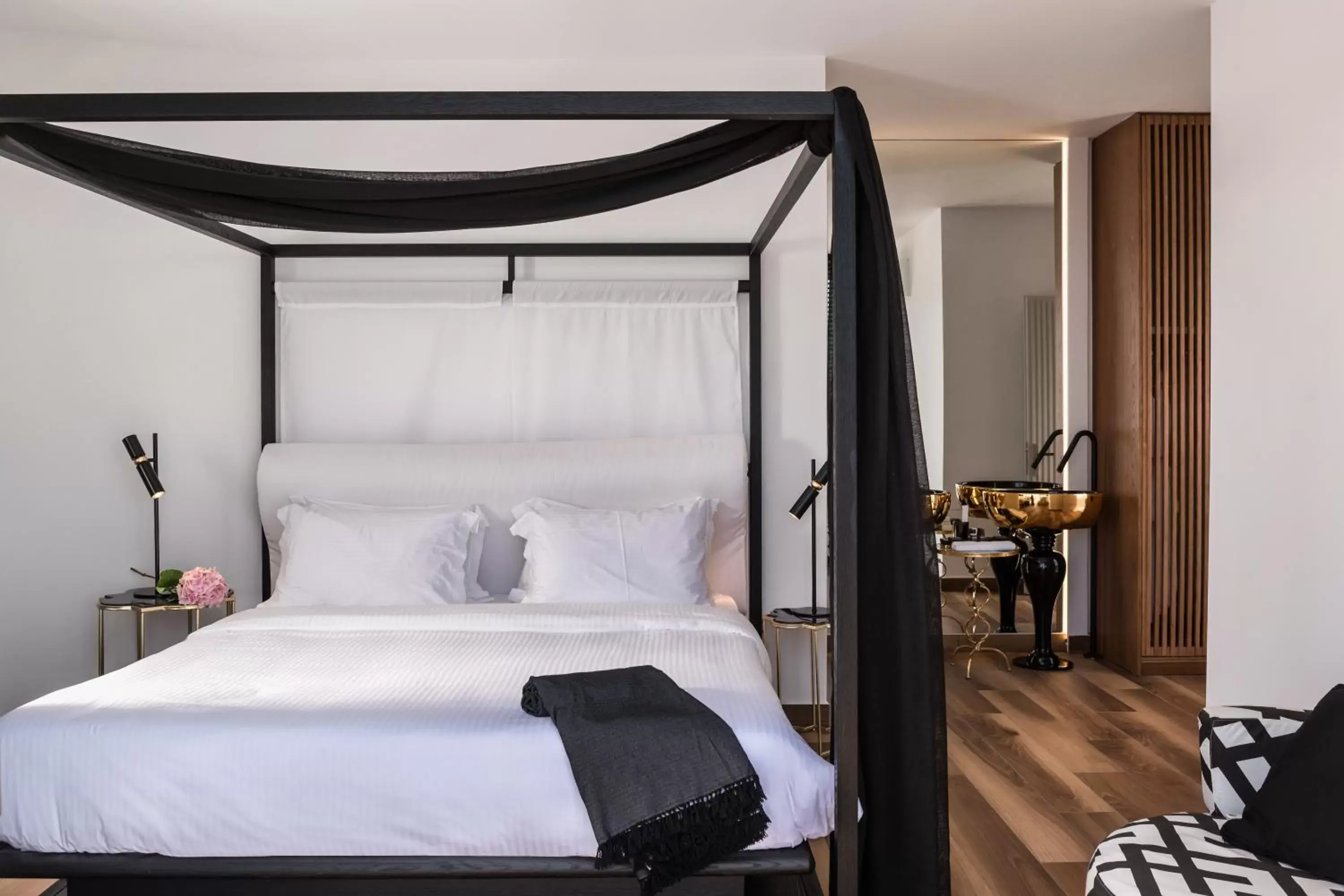 Bed in Nefeles Luxury Suites