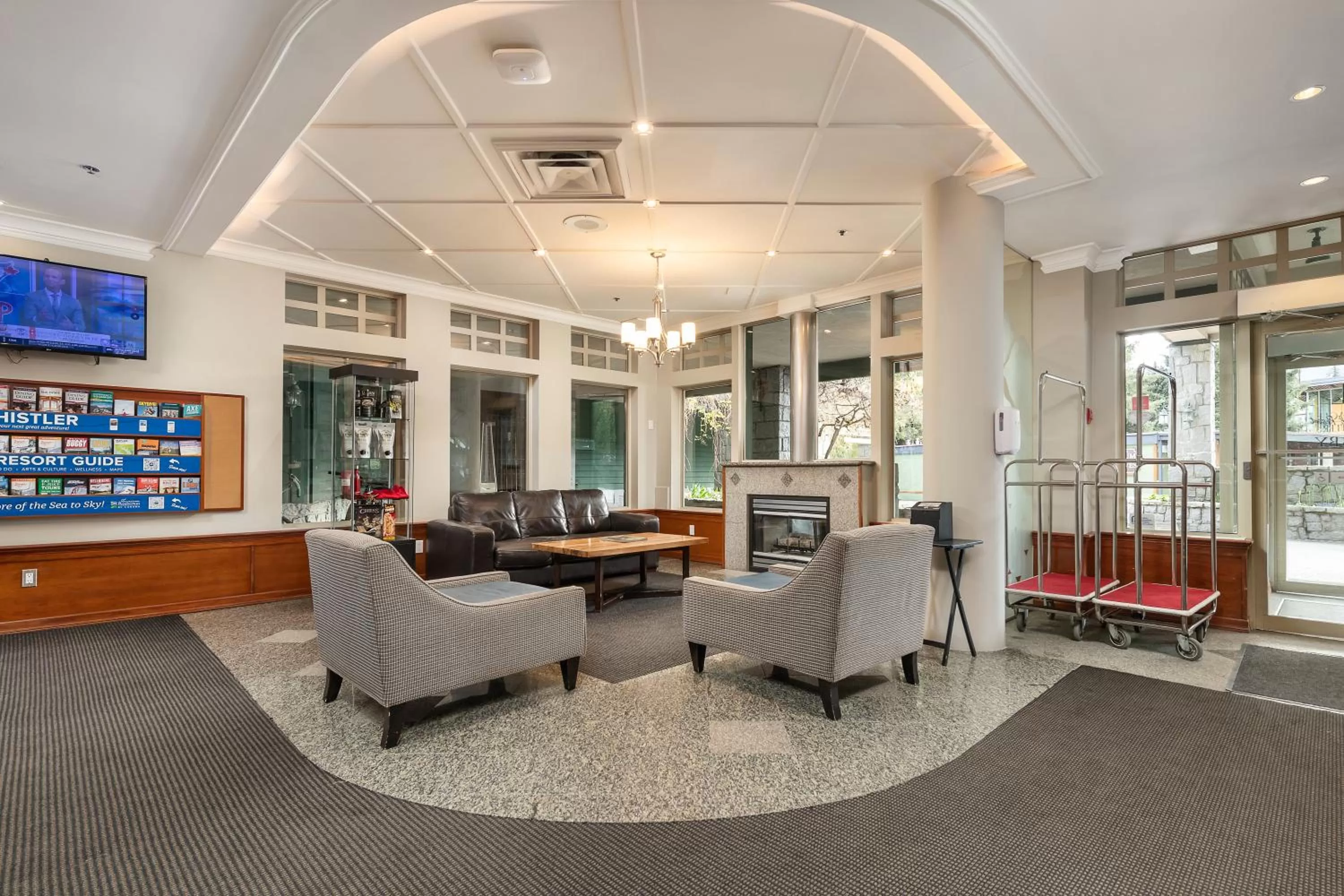 Seating area in Pinnacle Hotel Whistler
