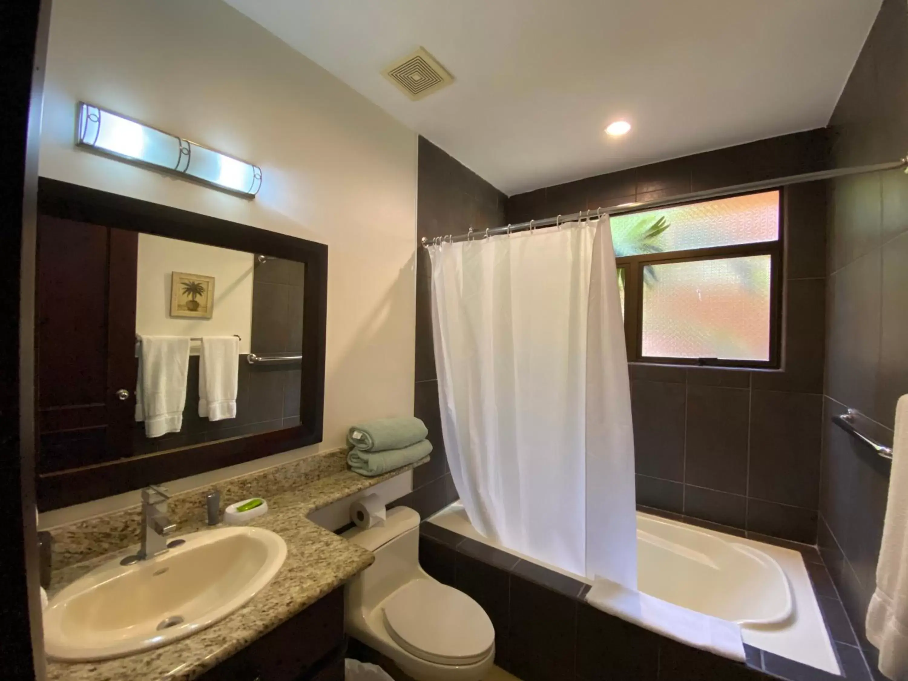 Bathroom in Monte Carlo Luxury Condominiums