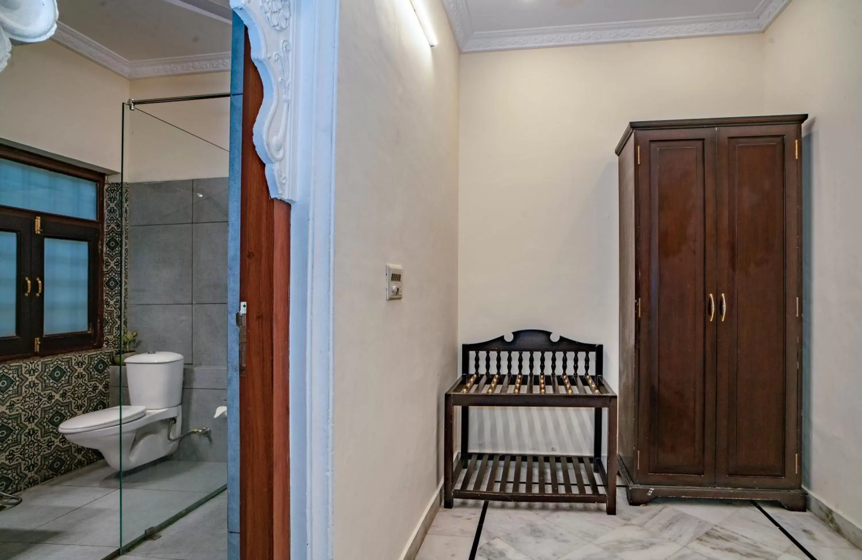 Bathroom in Swaroop Vilas - Lake Facing Boutique Hotel