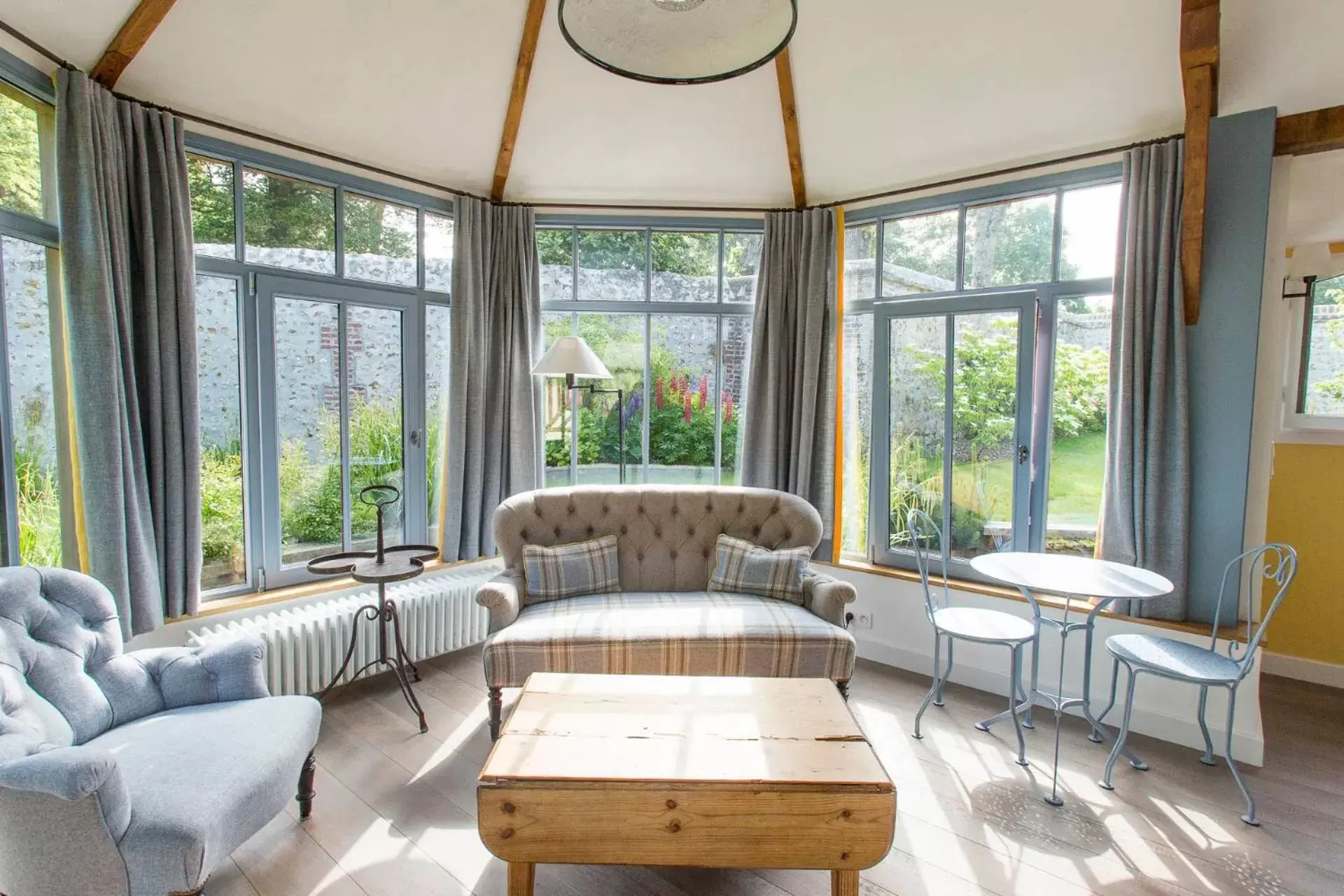 One-Bedroom suite - pigeonnier in Le Clos de Grâce One-Bedroom suite - pigeonnier in Le Clos de Grâce