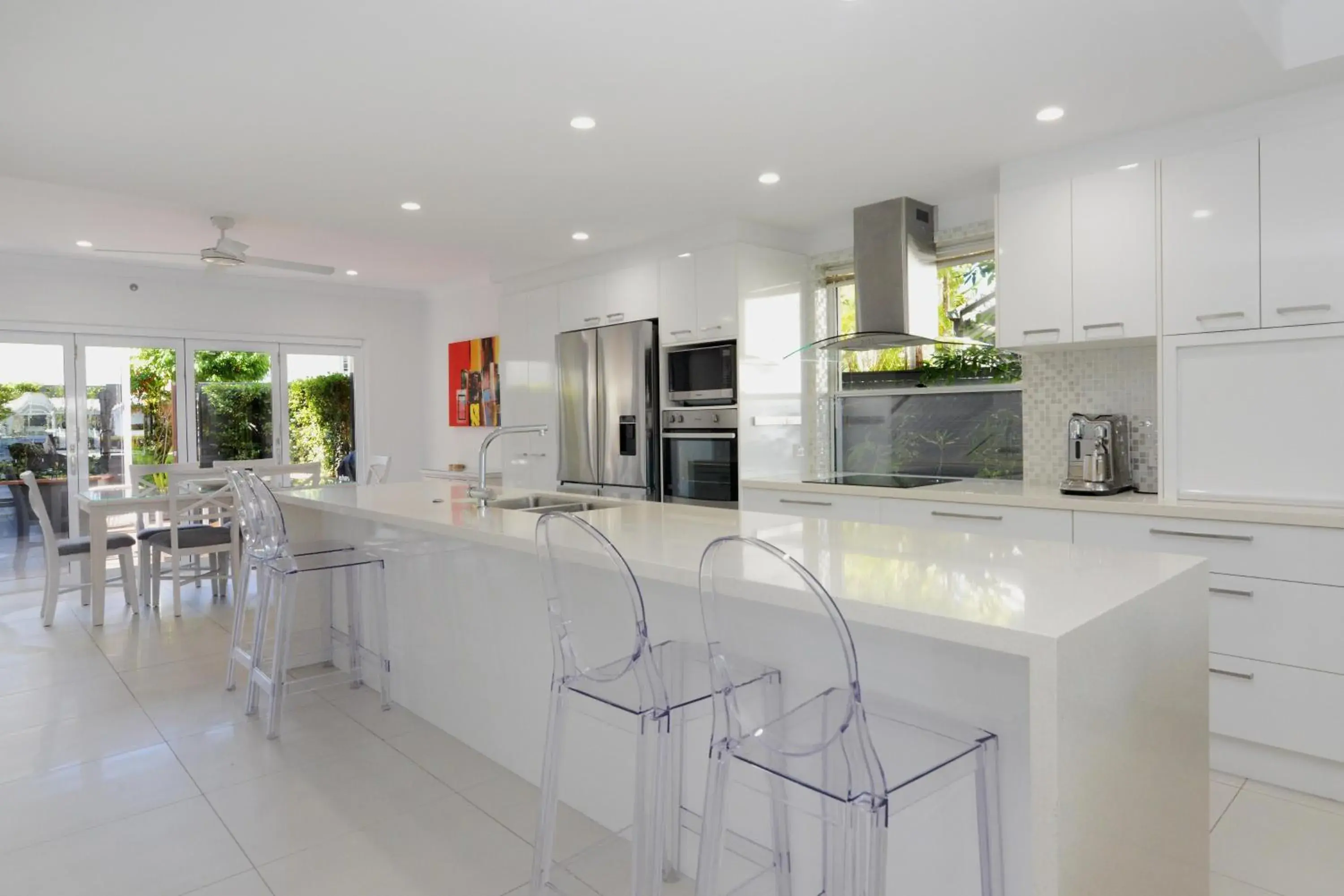 Kitchen/Kitchenette in Noosa Entrance Waterfront Resort