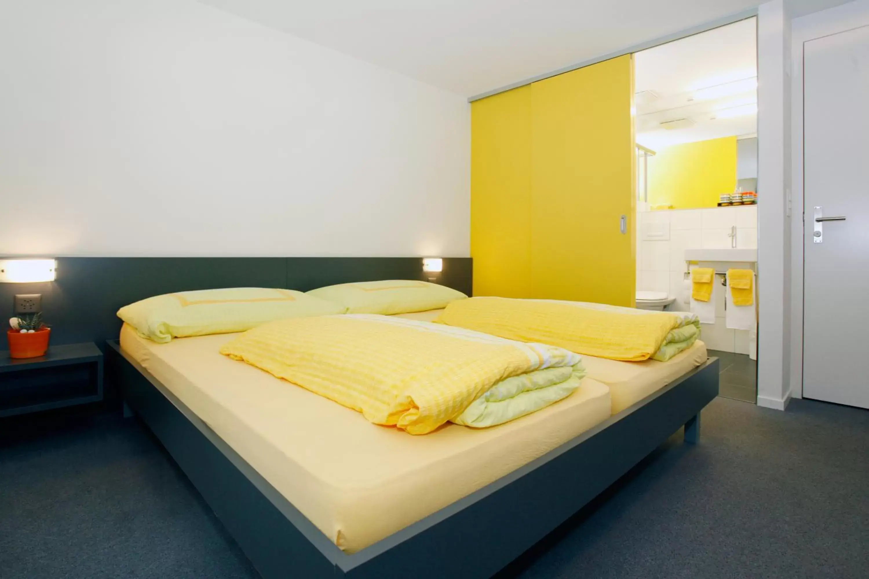 Bed in Hotel Krone