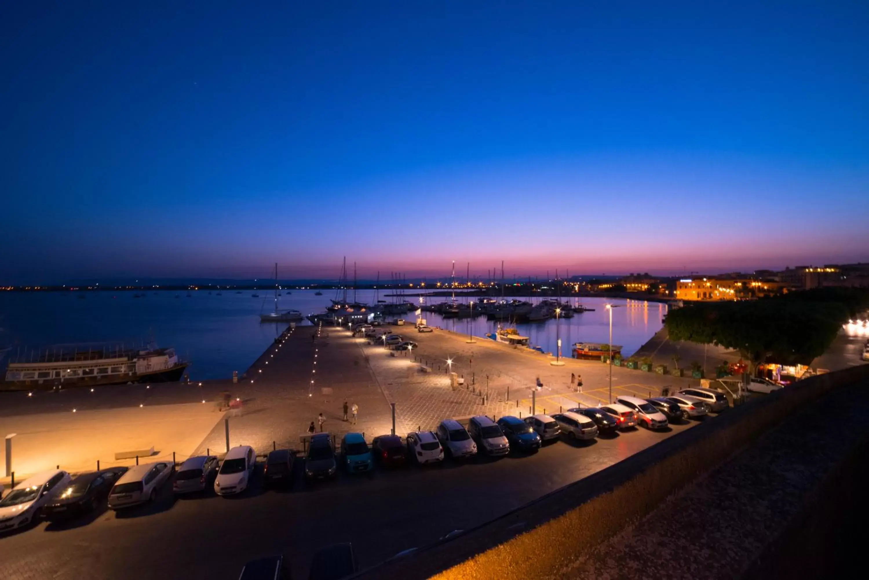 Nearby landmark in Palazzo Giunta - Porta Marina Ortigia